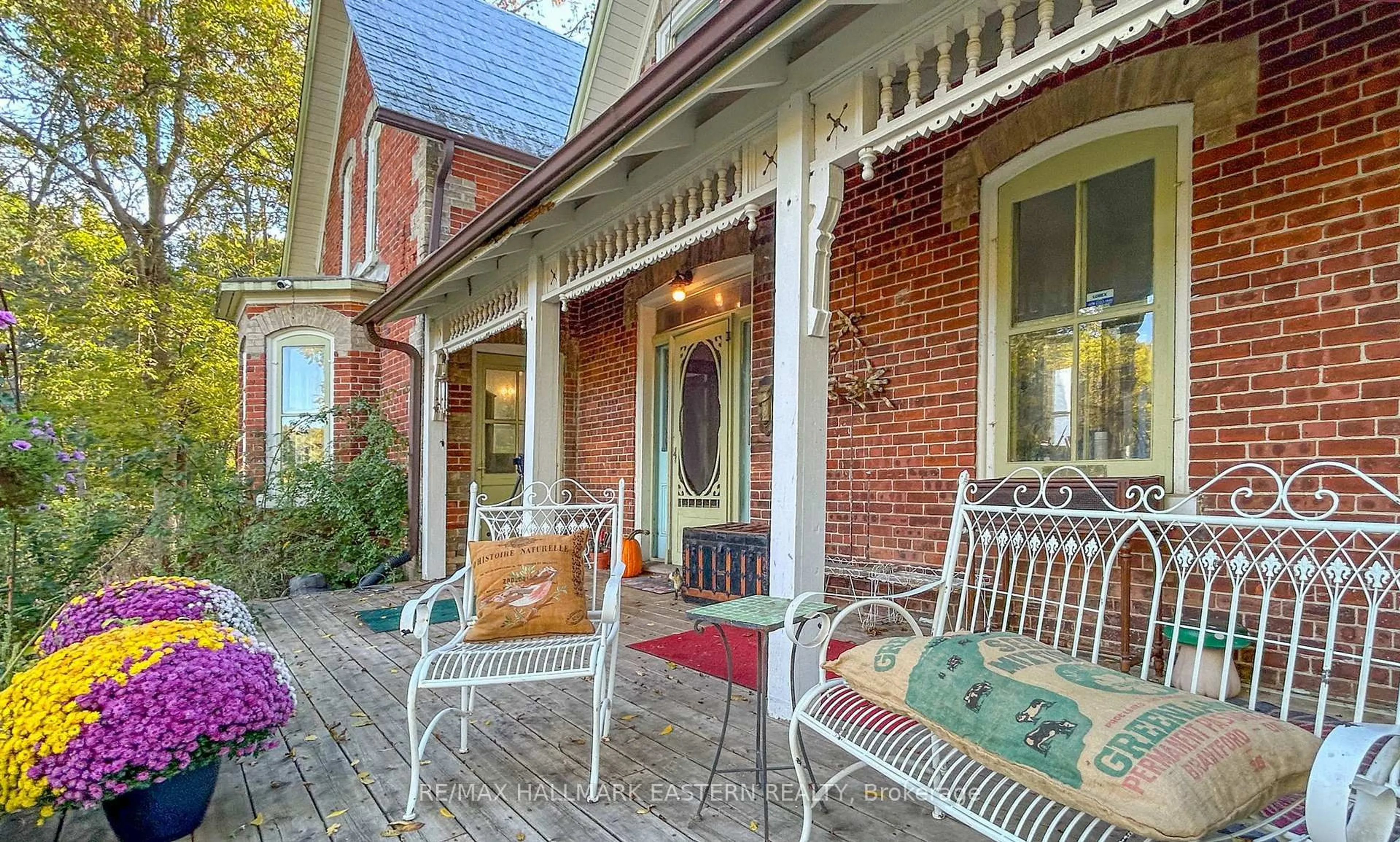 Patio, street for 3995 Challice Line, Port Hope Ontario L0A 1G0
