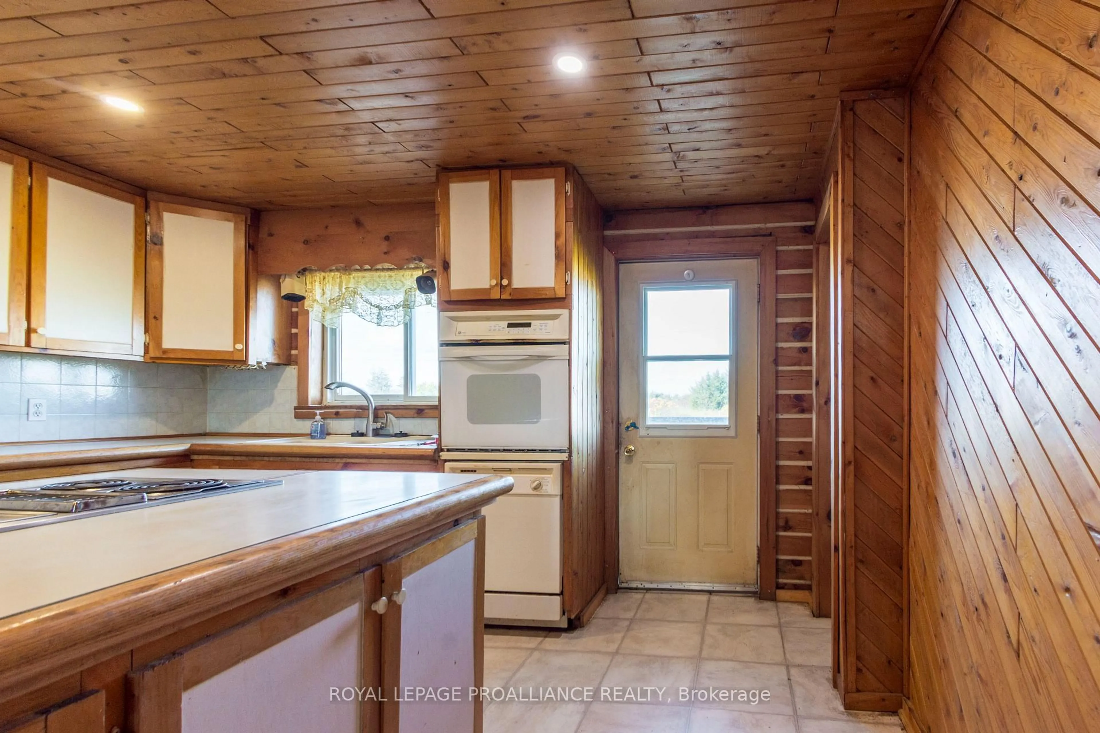 Standard kitchen, unknown for 51 Stinson Block Rd, Prince Edward County Ontario K0K 1T0