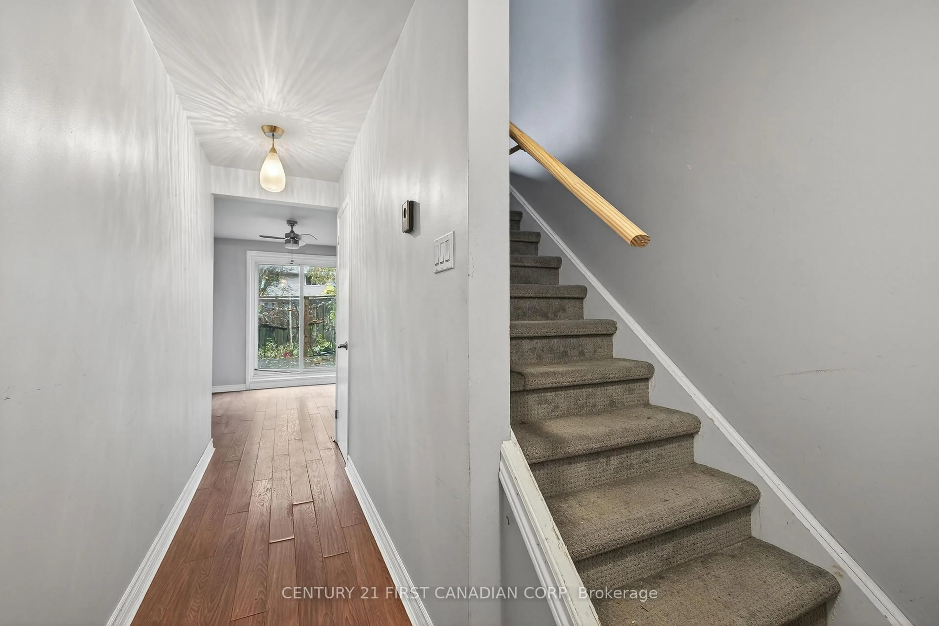 Indoor entryway for 636 Wilkins St, London South Ontario N6C 4Z4