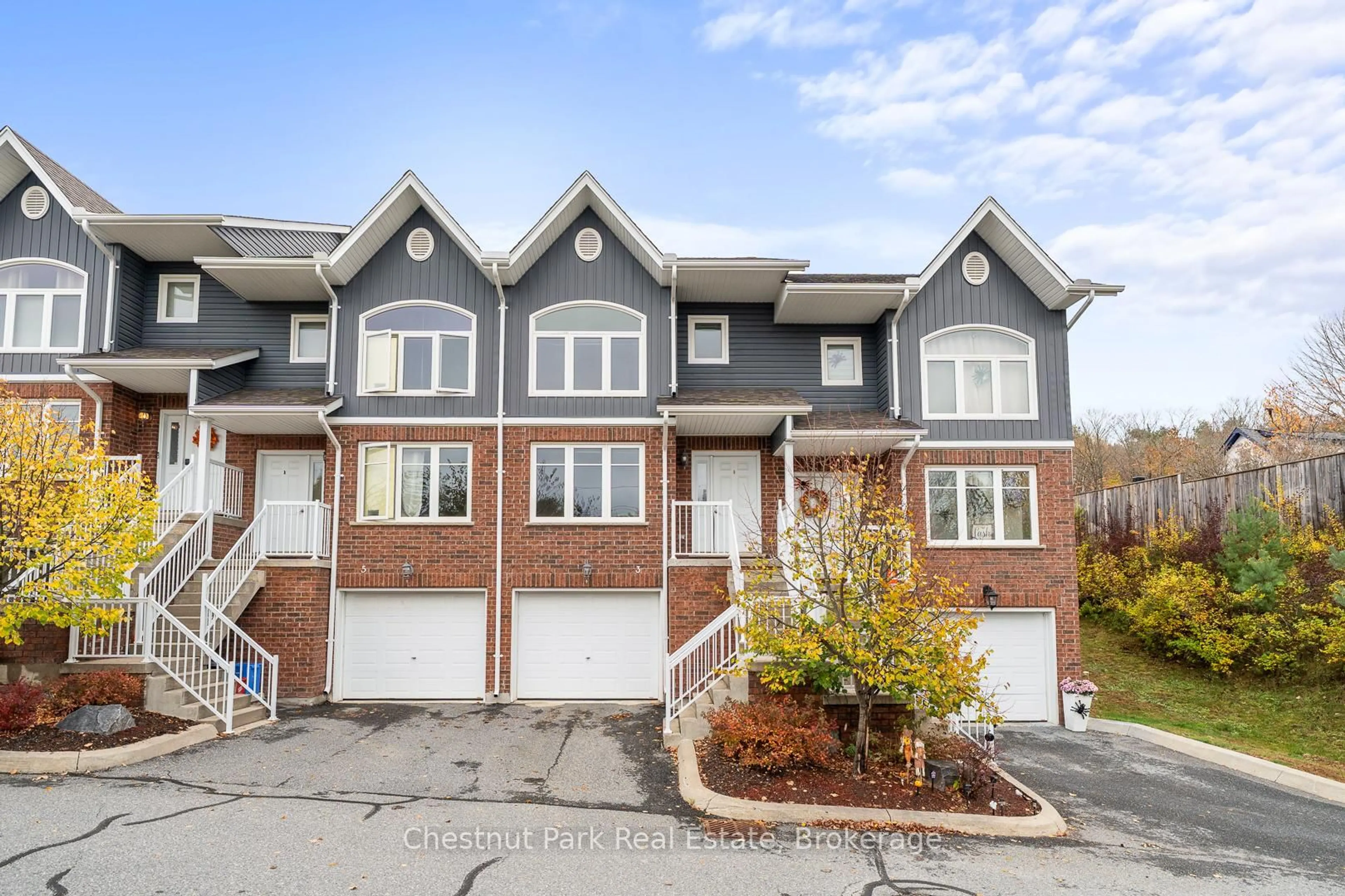 Home with brick exterior material, street for 37 Silver St #3, Huntsville Ontario P1H 1M2