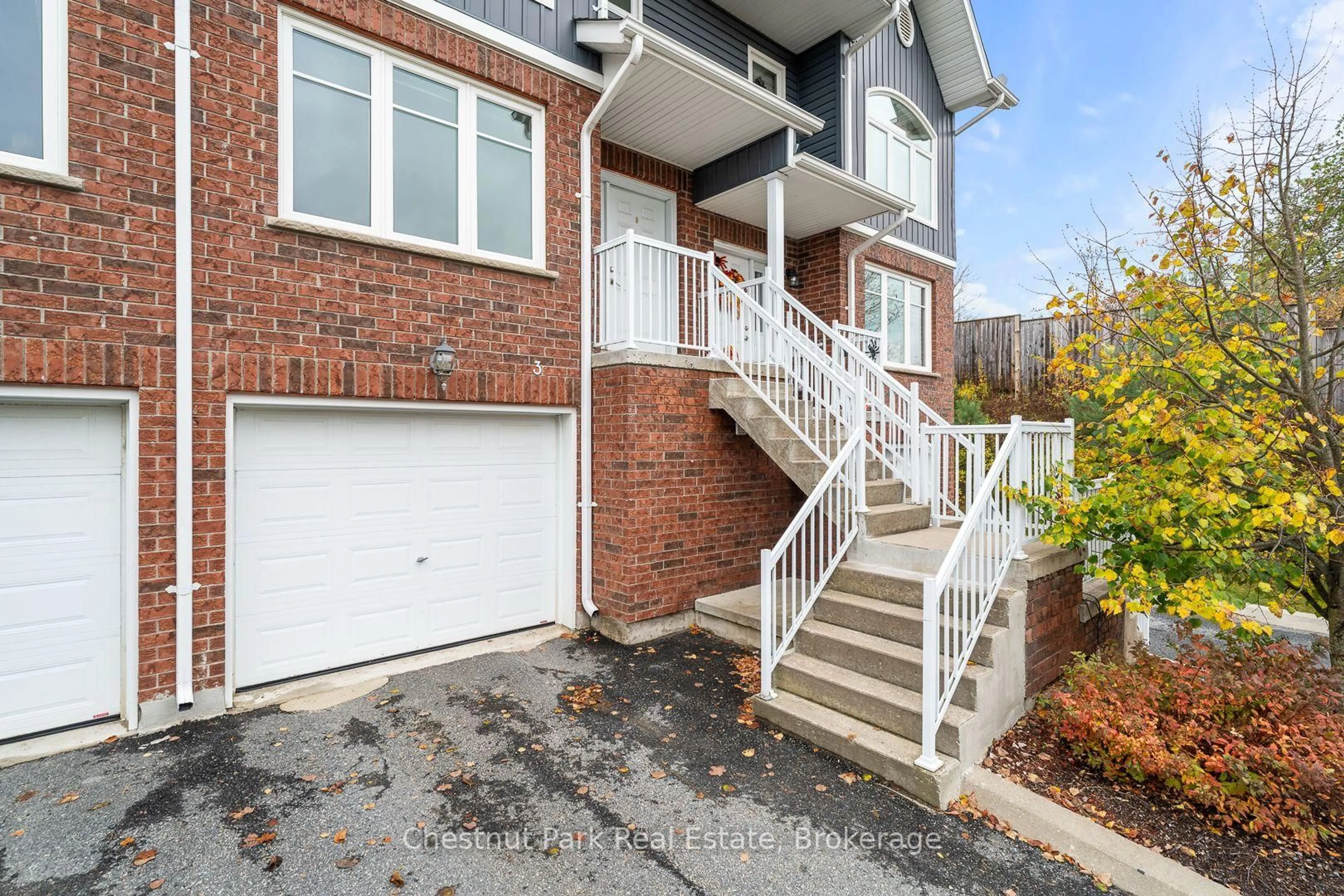 Home with brick exterior material, street for 37 Silver St #3, Huntsville Ontario P1H 1M2