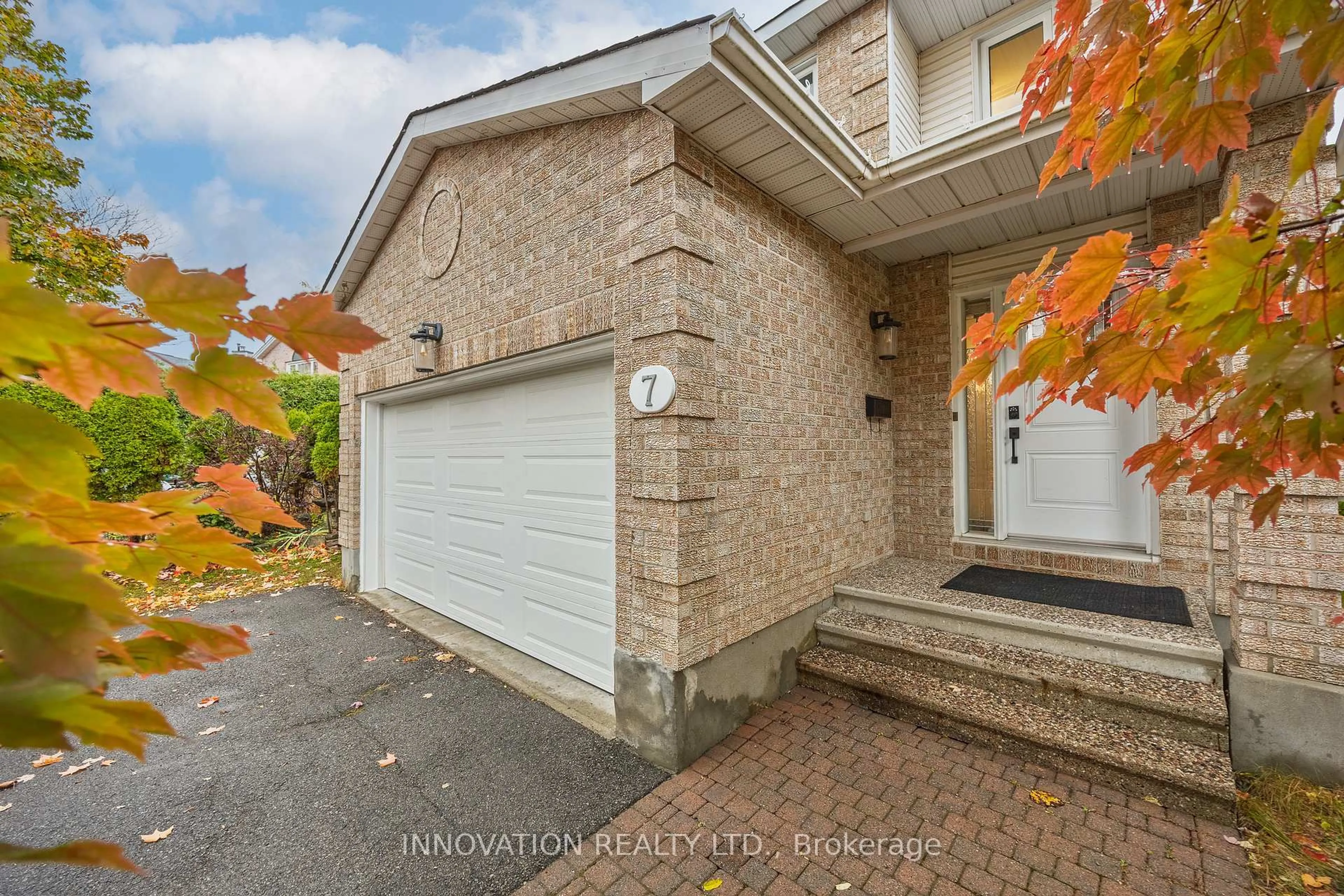 Home with brick exterior material, street for 7 Hyannis Ave, Ottawa Ontario K2J 3H9