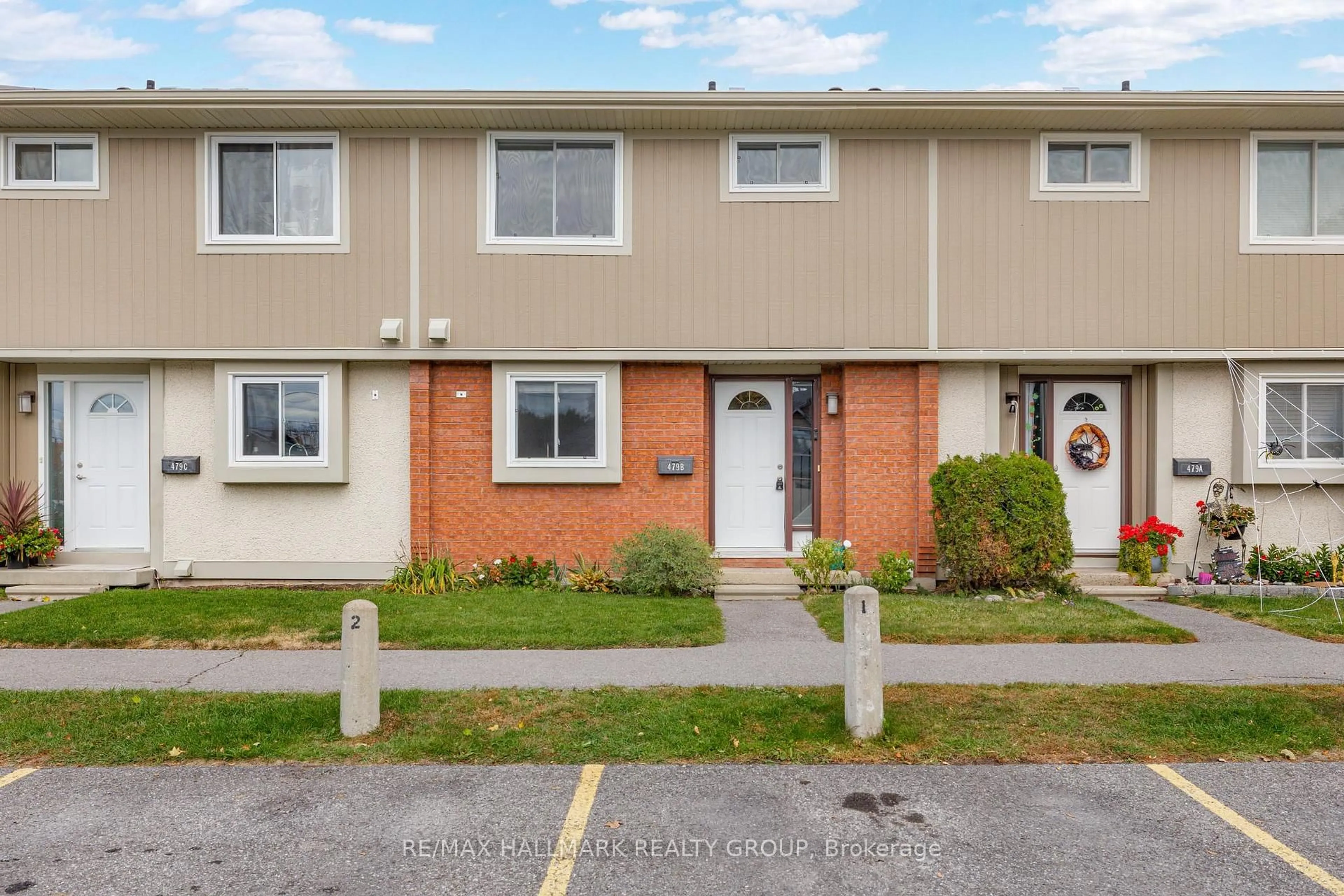Unknown for 479 Moodie Dr #B, Ottawa Ontario K2H 8T7