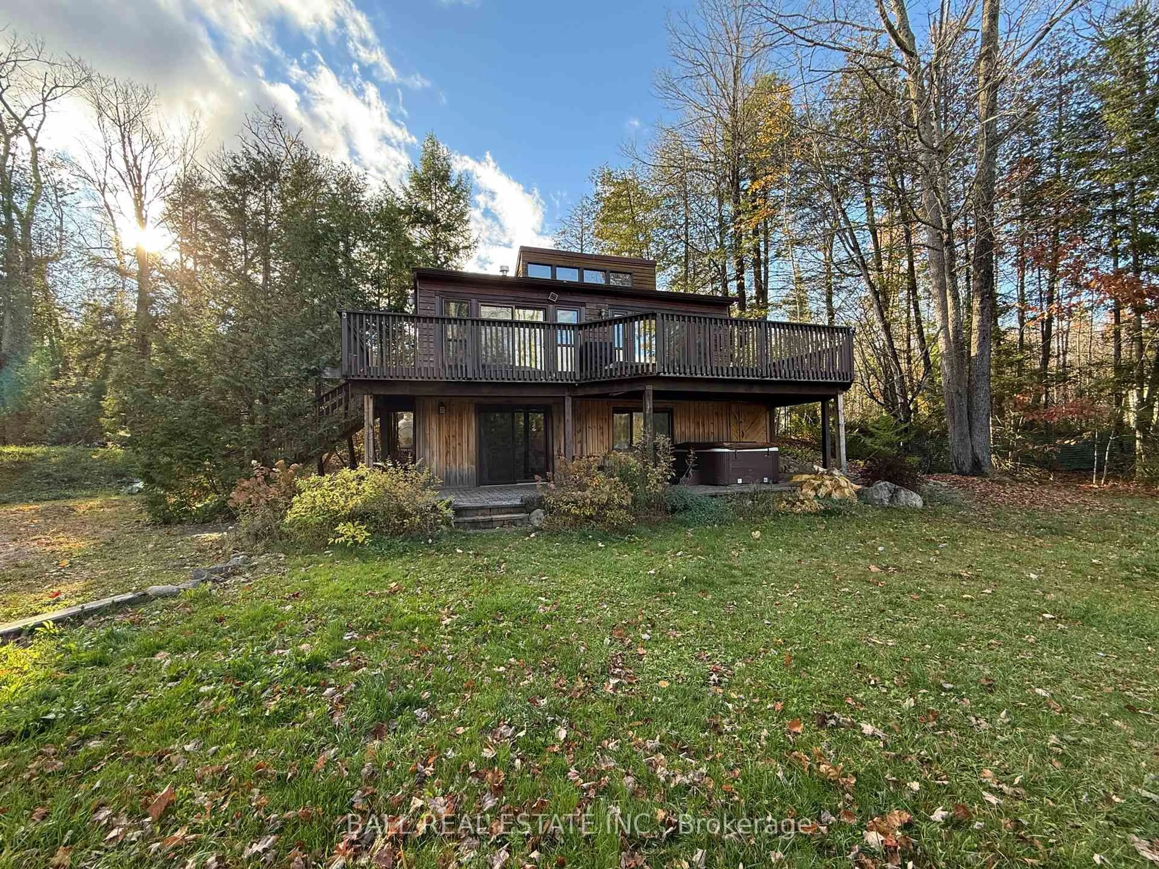 A pic from outside/outdoor area/front of a property/back of a property/a pic from drone, unknown for 344 Cedarwood Dr, Trent Lakes Ontario K0L 1J0