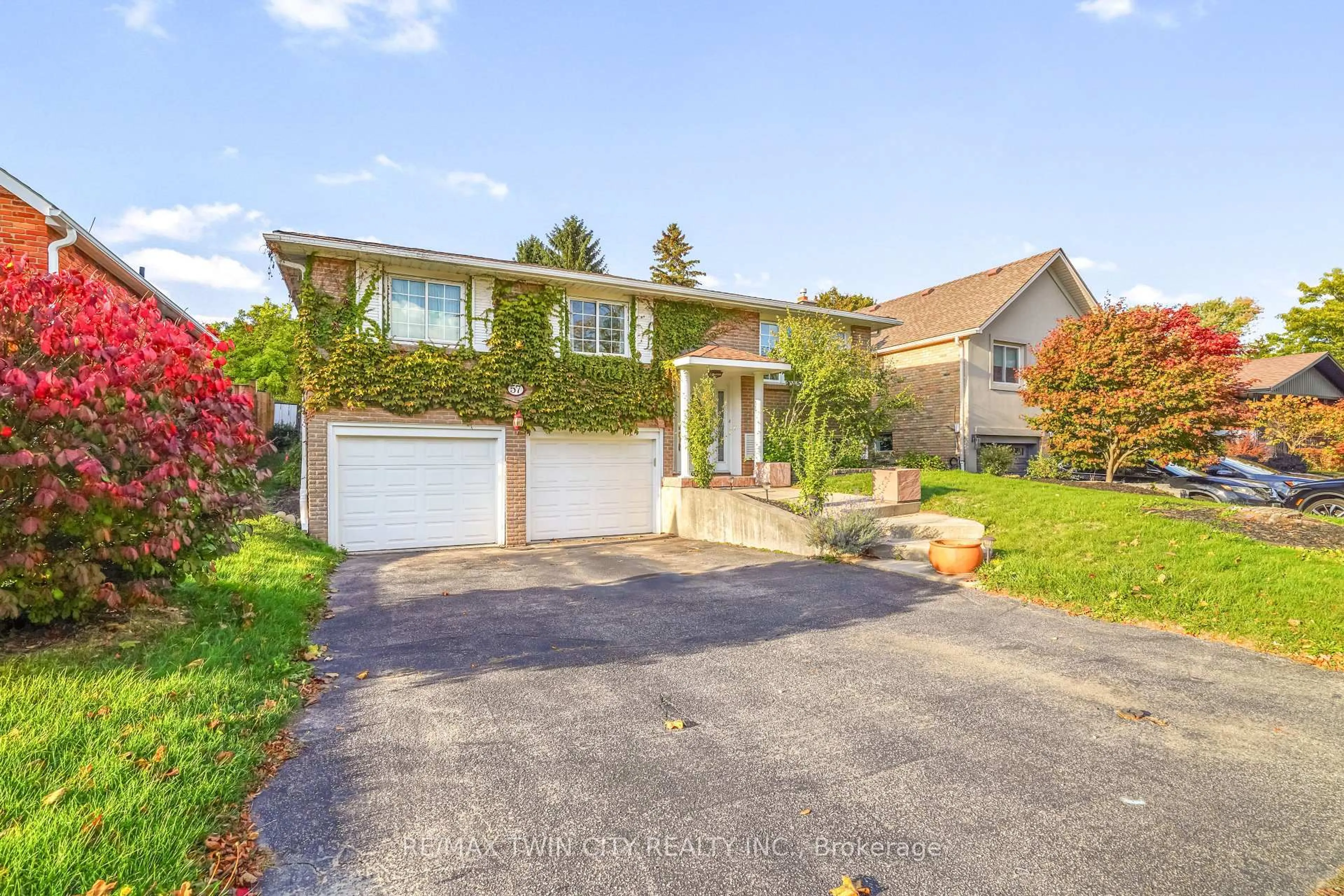 Unknown for 57 Ashgrove Ave, Brantford Ontario N3R 6E3