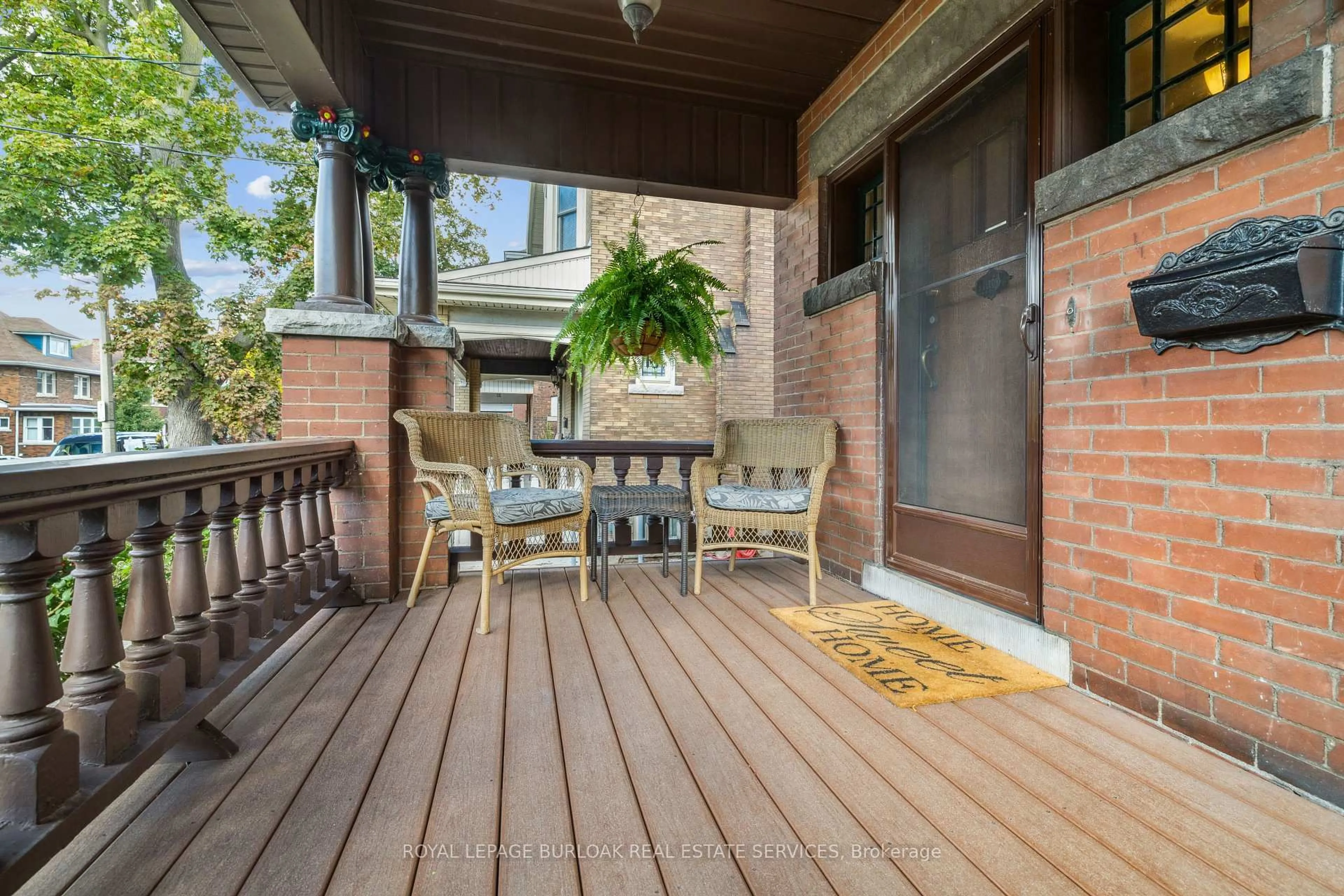 Patio, street for 119 Prospect St, Hamilton Ontario L8M 2Z3