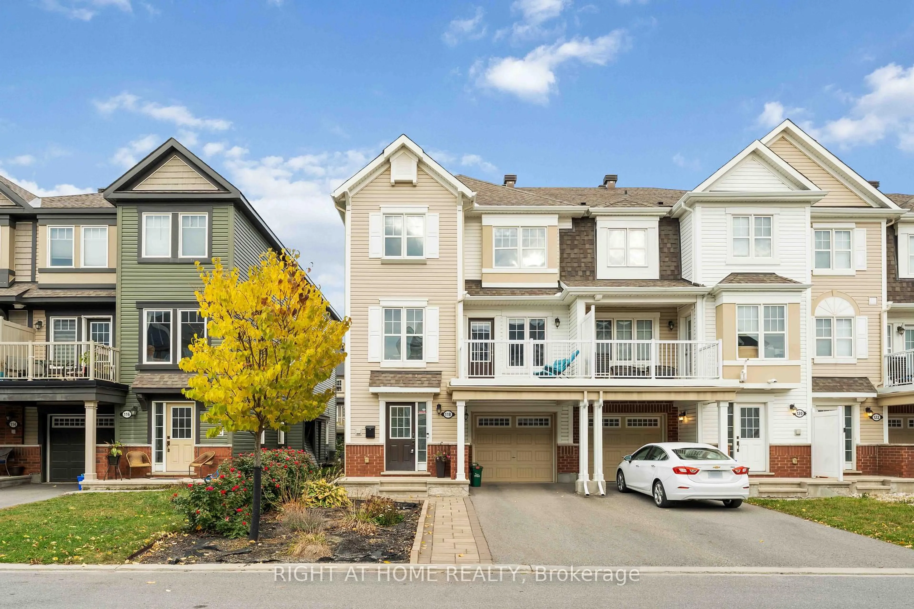 A pic from outside/outdoor area/front of a property/back of a property/a pic from drone, street for 118 Helenium Lane, Orleans Ontario K4A 1C6