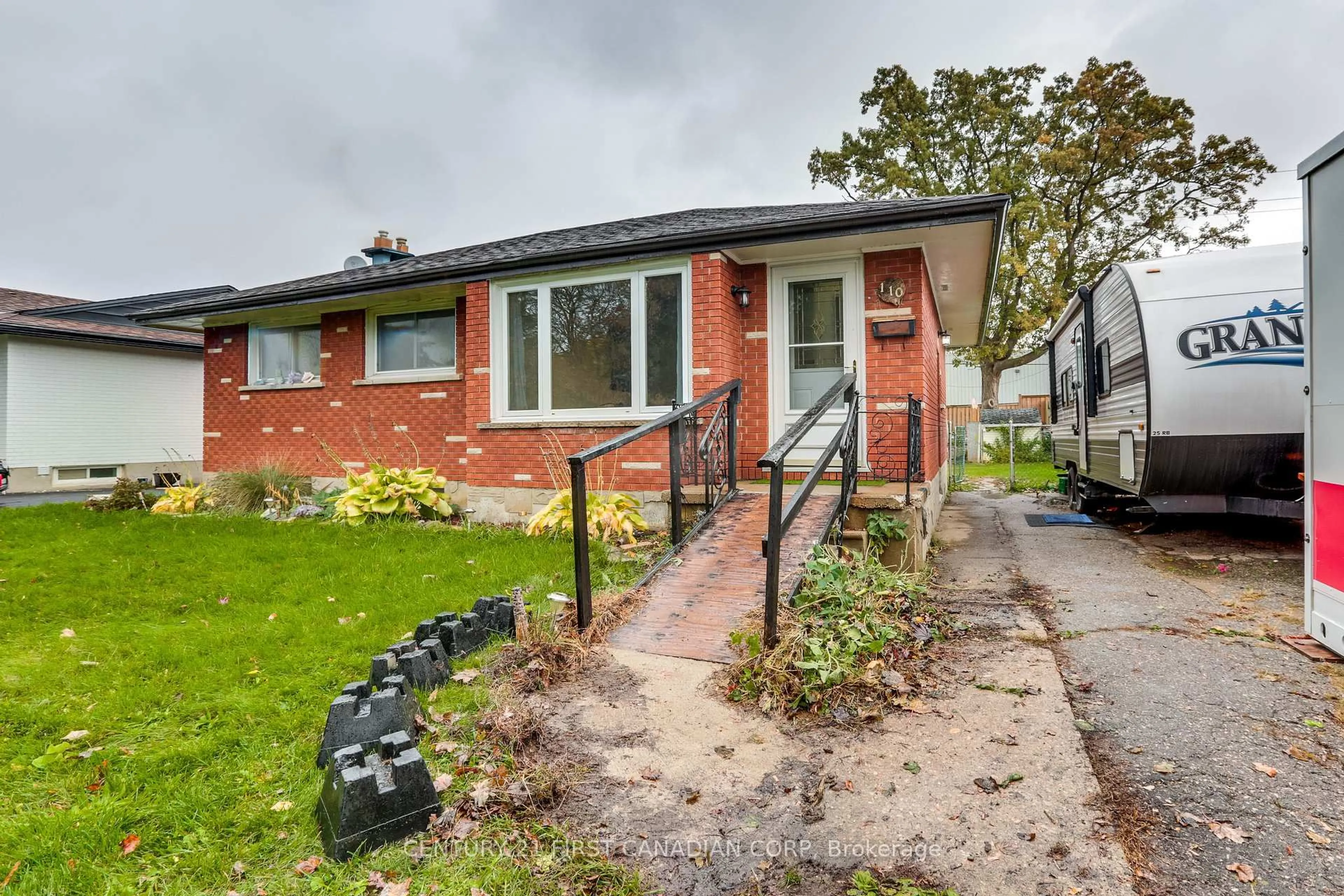 Home with brick exterior material, street for 110 Alison Ave, Cambridge Ontario N1R 1N4