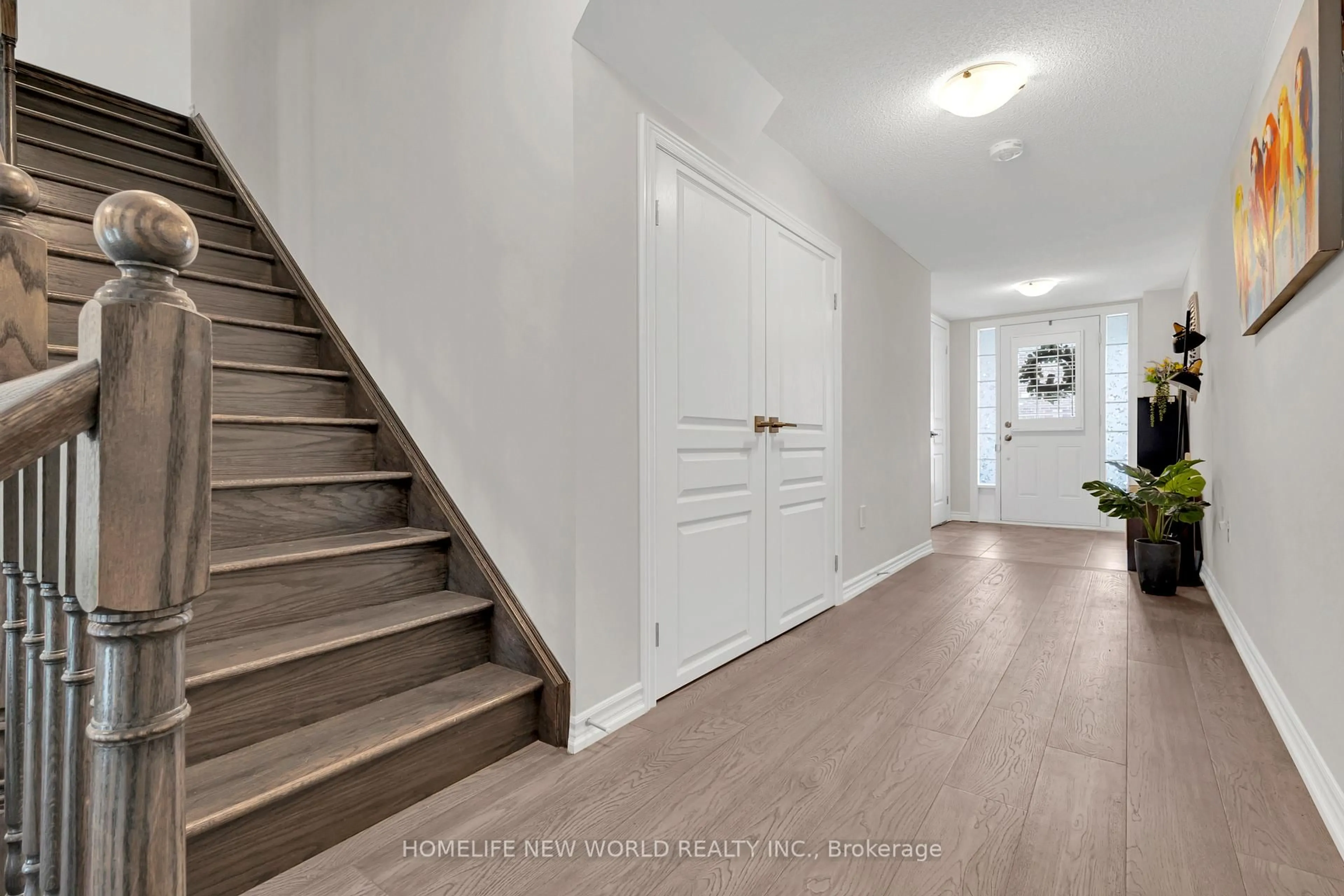 Indoor entryway for 88 Decorso Dr #71, Guelph Ontario N1L 0A9