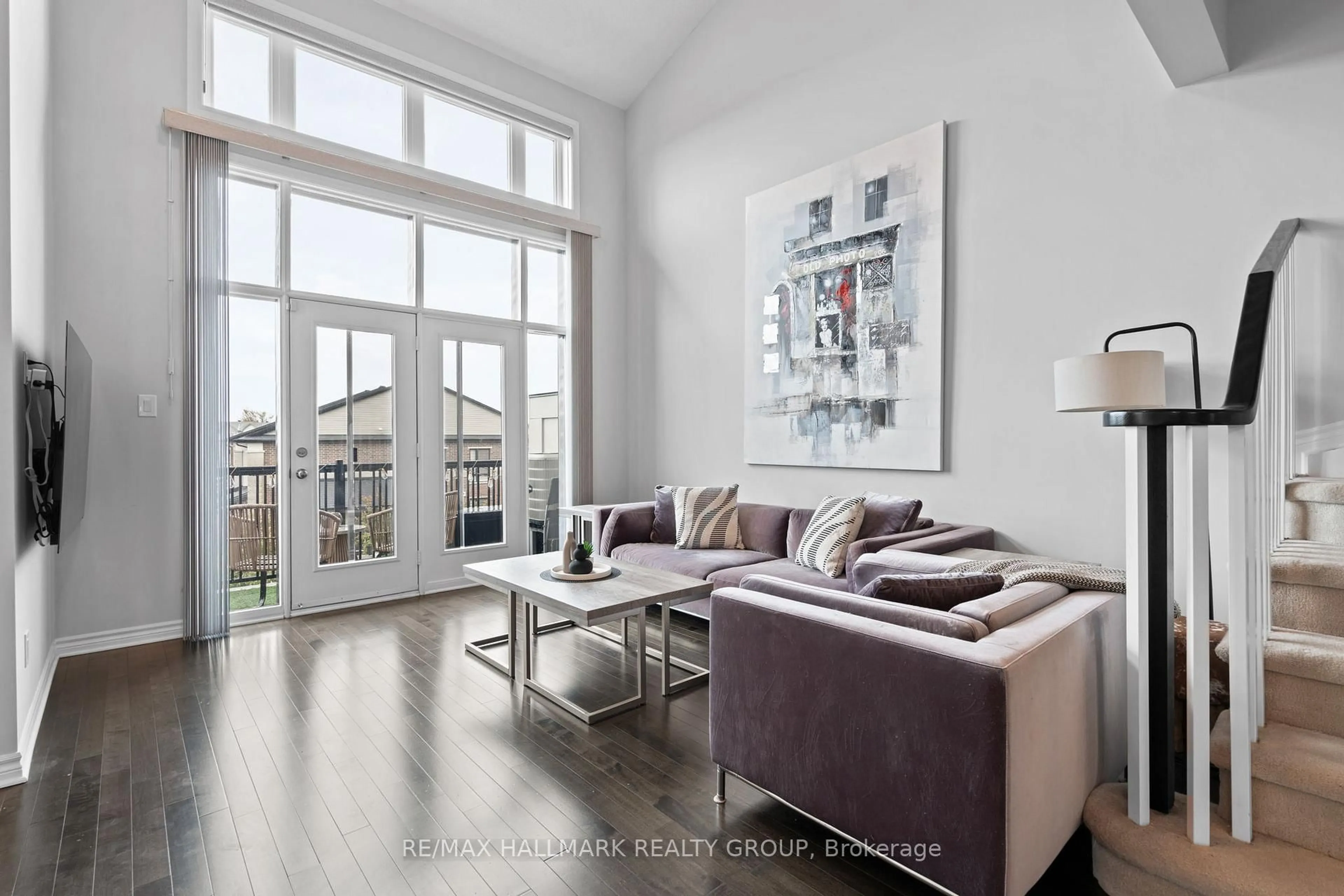 Living room with furniture, unknown for 109 Poplin St, Ottawa Ontario K4M 0G7