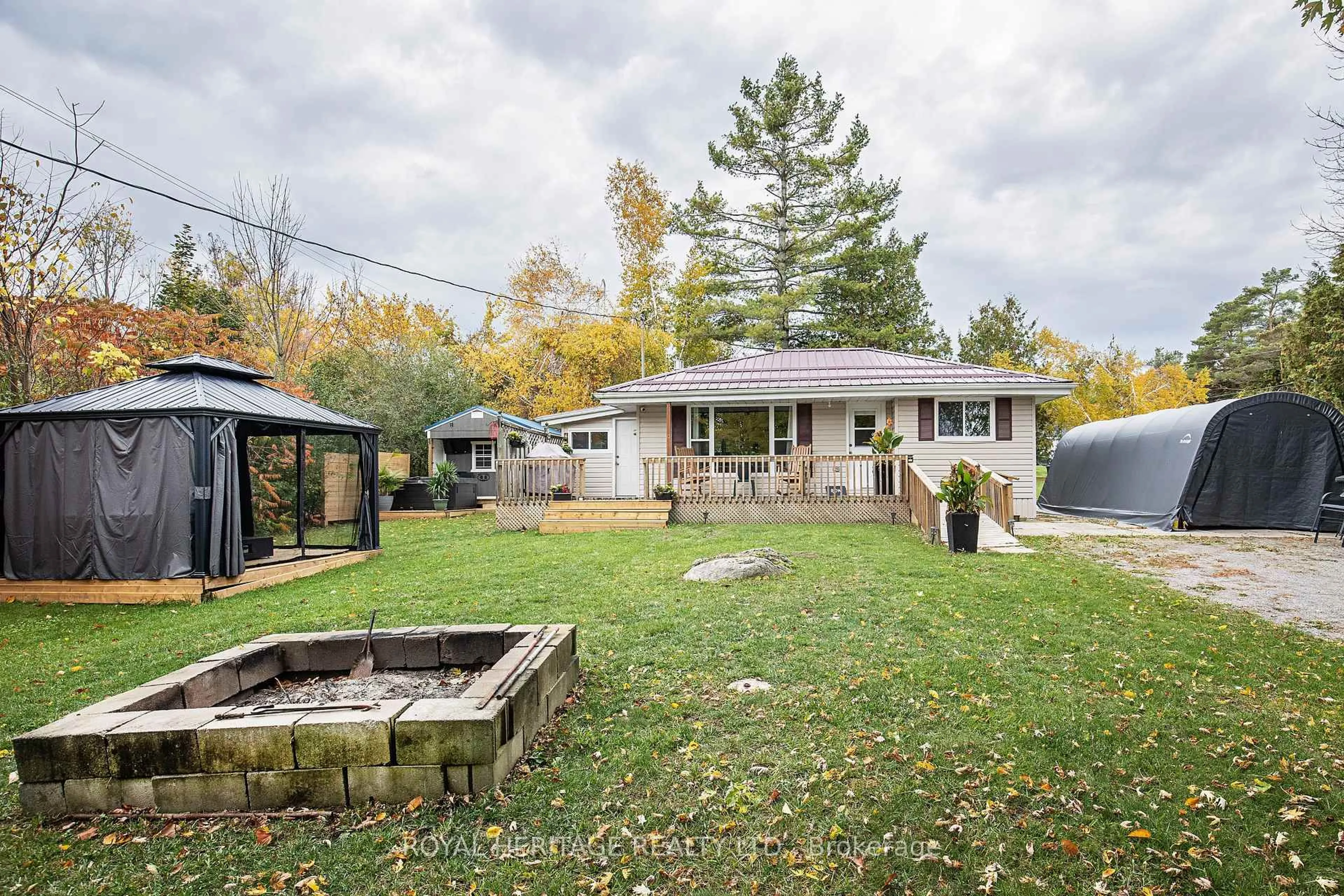Patio, unknown for 203 Crosby Dr, Kawartha Lakes Ontario K0M 1A0
