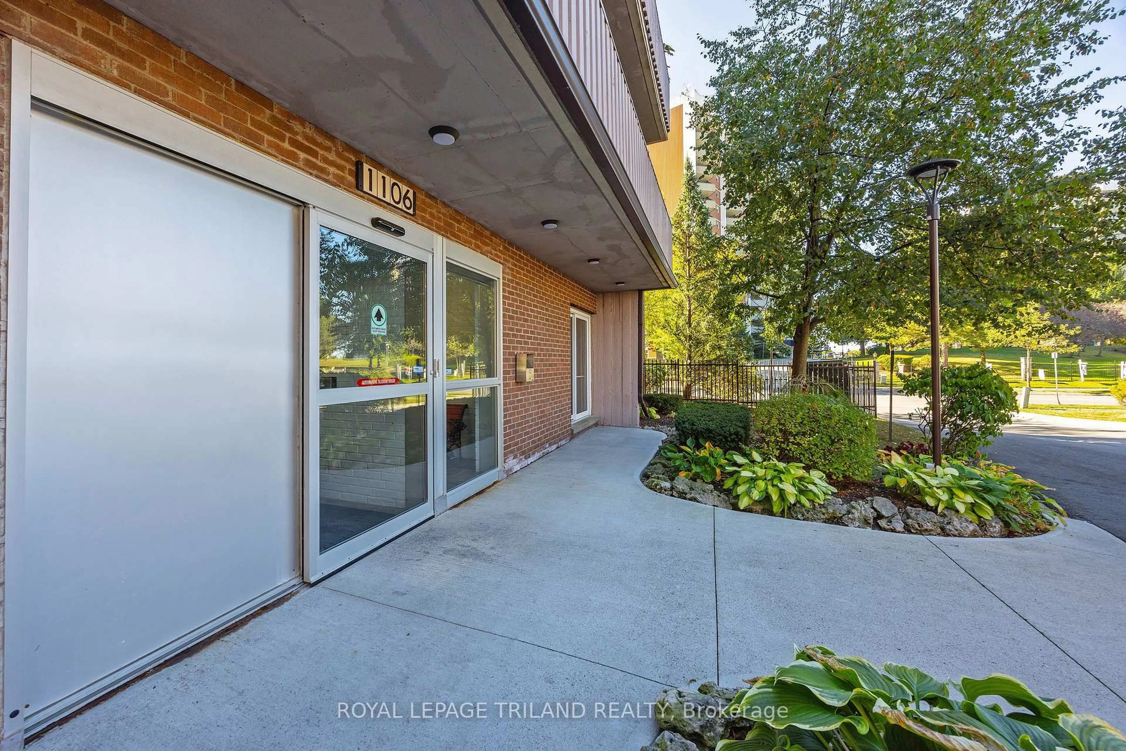 Patio, unknown for 1106 Jalna Blvd #505, London South Ontario N6E 2R9