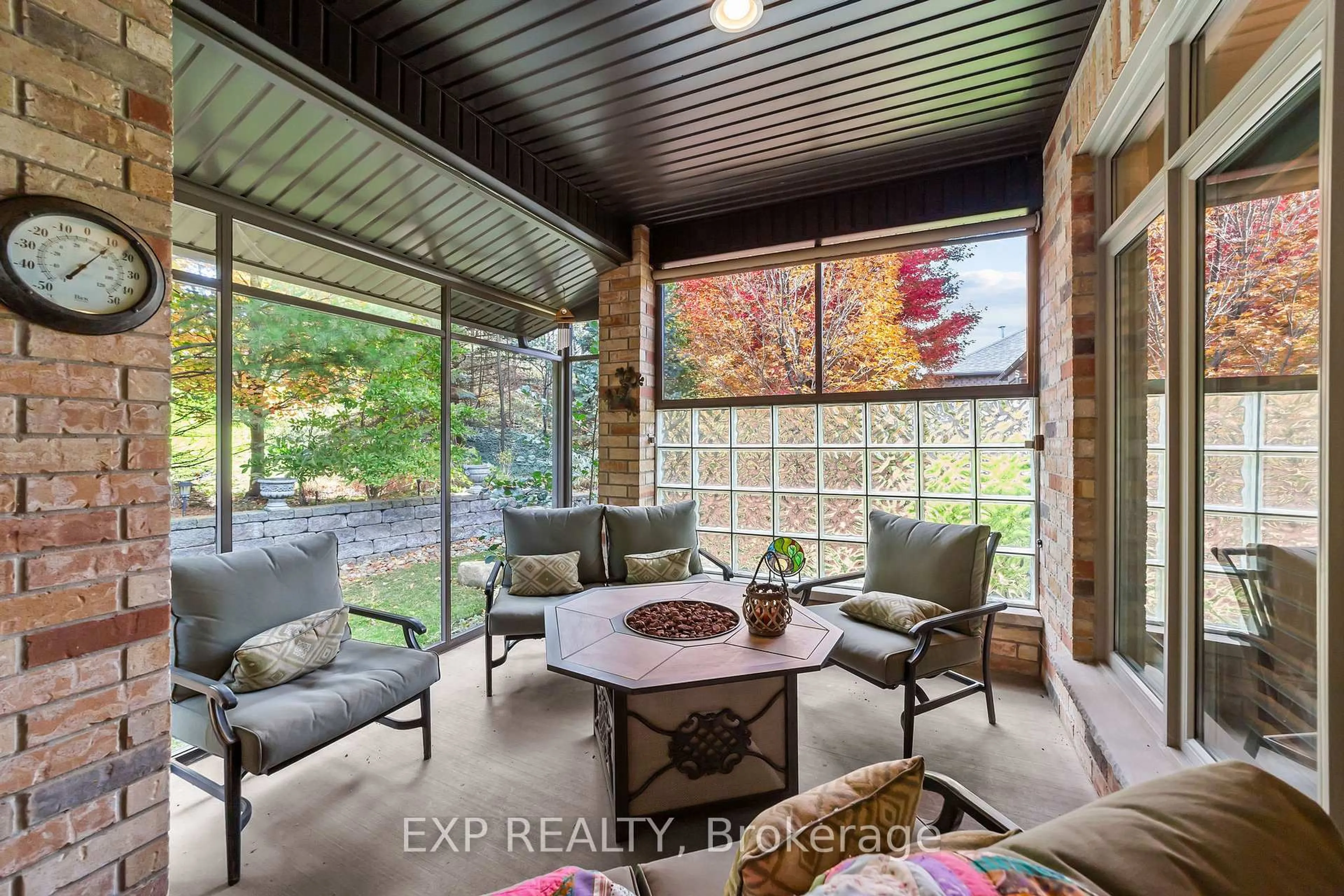 Patio, unknown for 2137 Jack Nash Dr, London South Ontario N6K 5R1