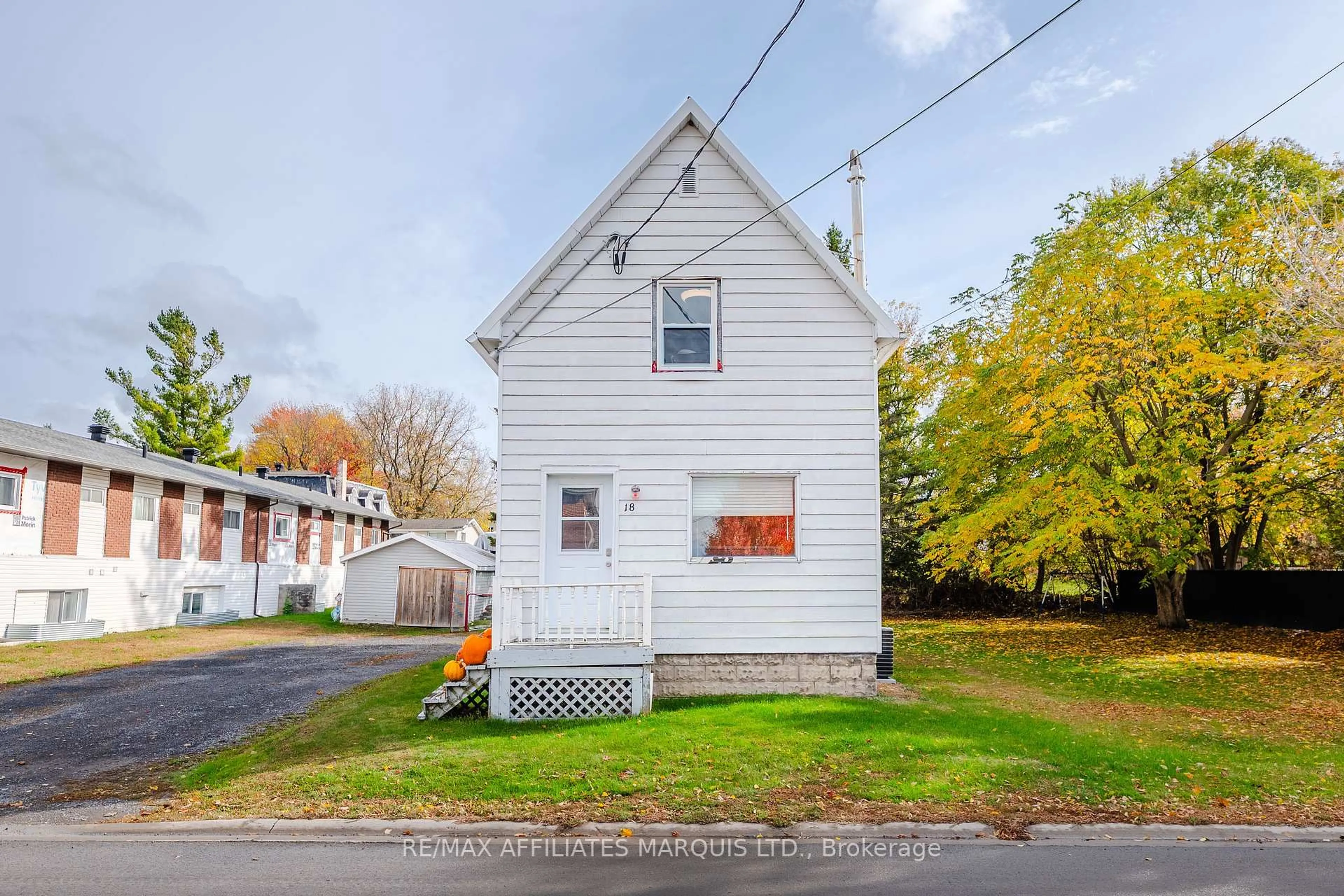 A pic from outside/outdoor area/front of a property/back of a property/a pic from drone, street for 18 Mechanic St, North Glengarry Ontario K0C 1T0