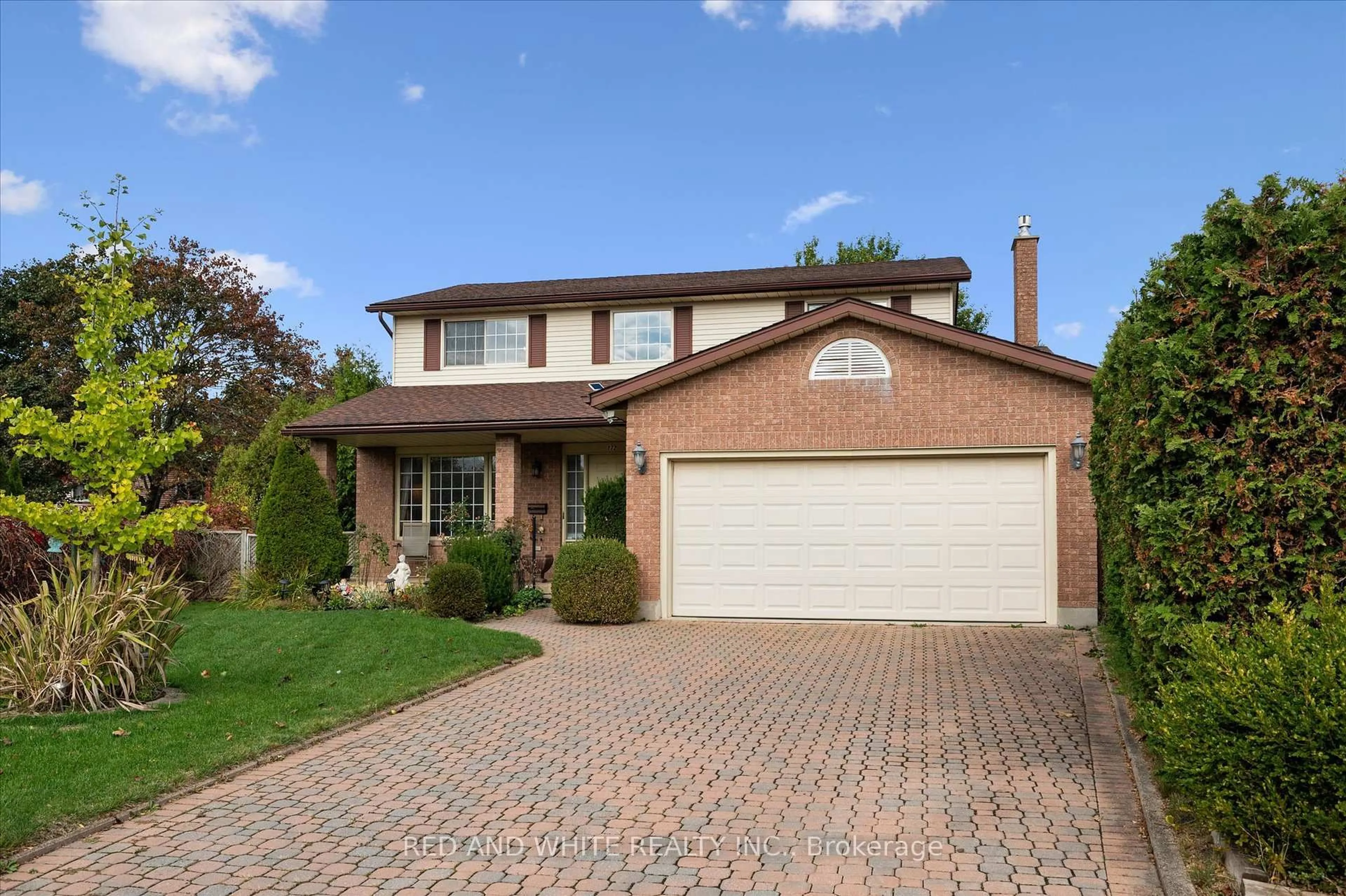 Home with brick exterior material, street for 172 Mayberry Crt, Waterloo Ontario N2K 3K2