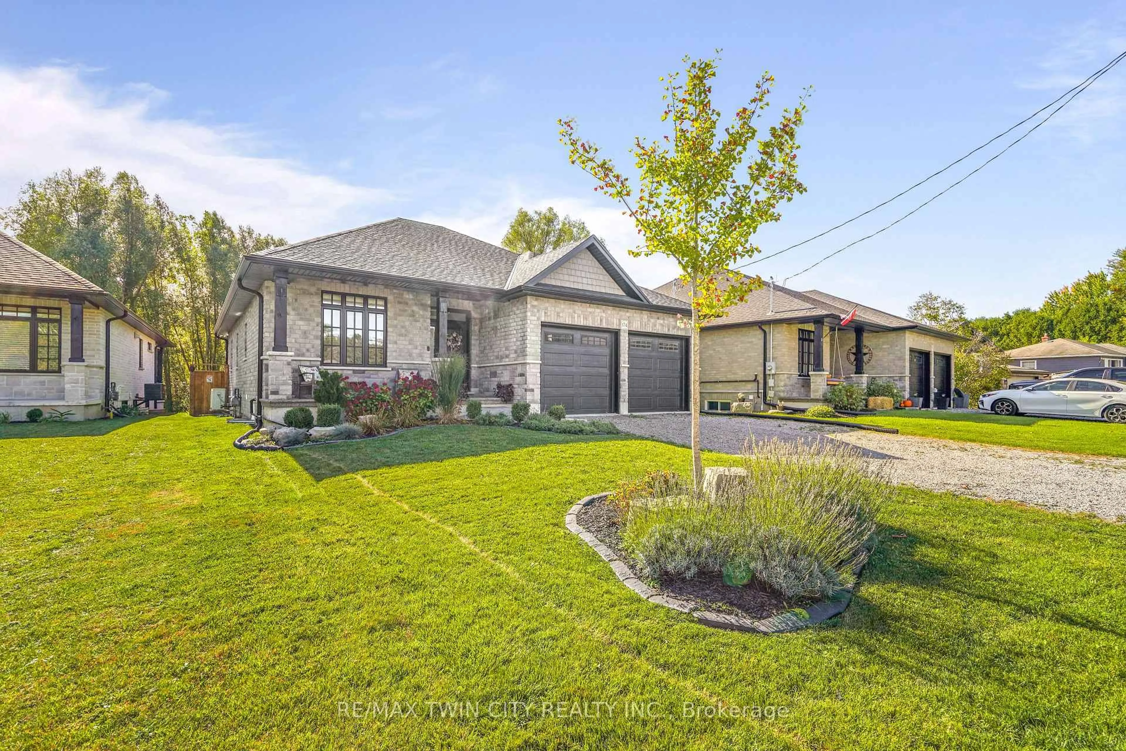 Home with brick exterior material, street for 174 Mechanic St, Norfolk Ontario N0E 1Y0