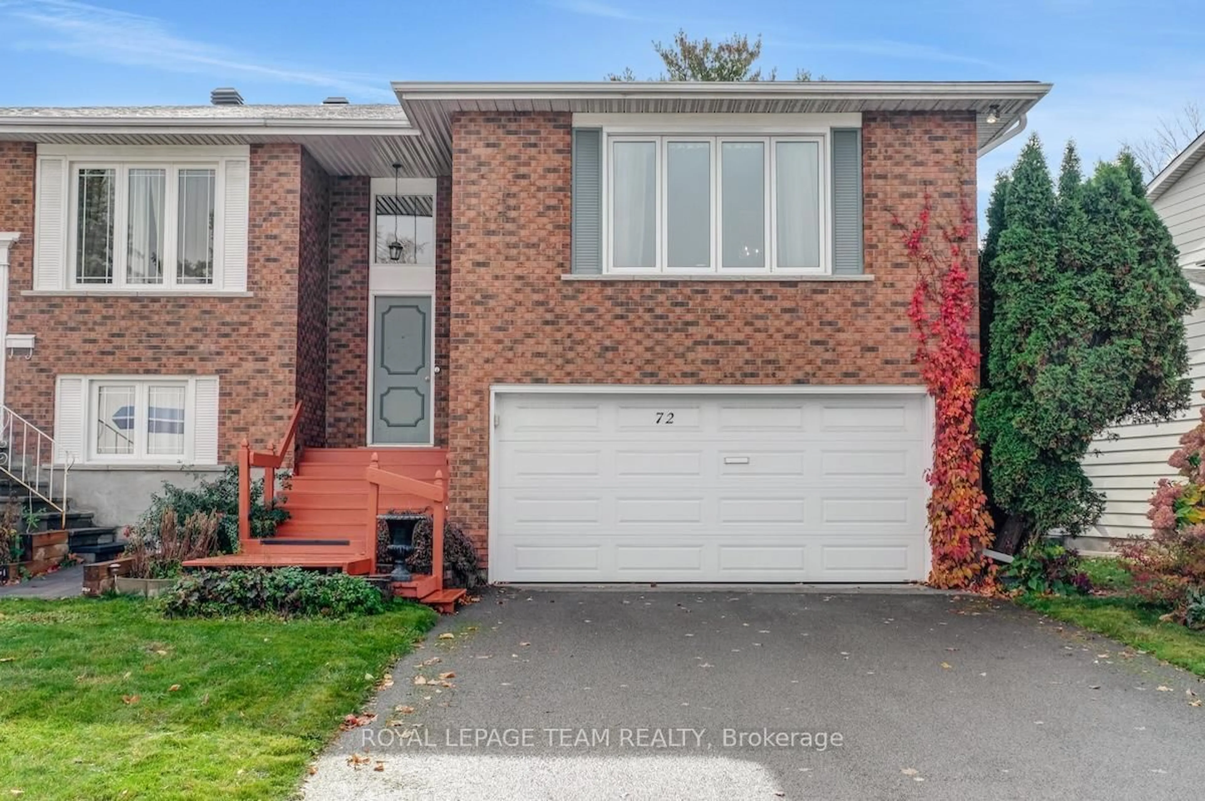 Home with brick exterior material, street for 72 Craig Henry Dr, Nepean Ontario K2G 3Z6