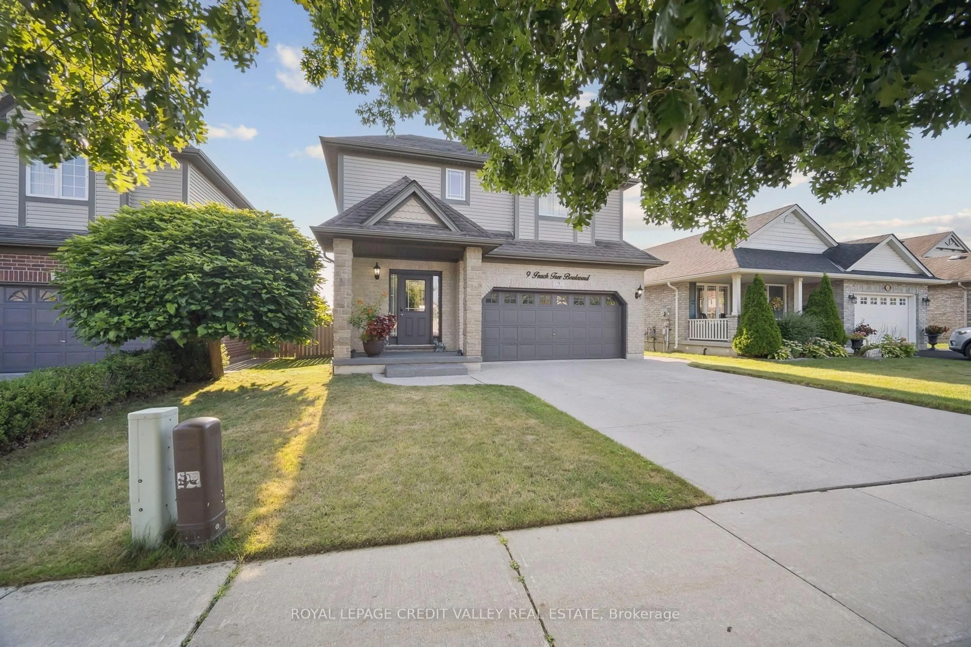 Unknown for 9 Peach Tree Blvd, St. Thomas Ontario N5R 0B3