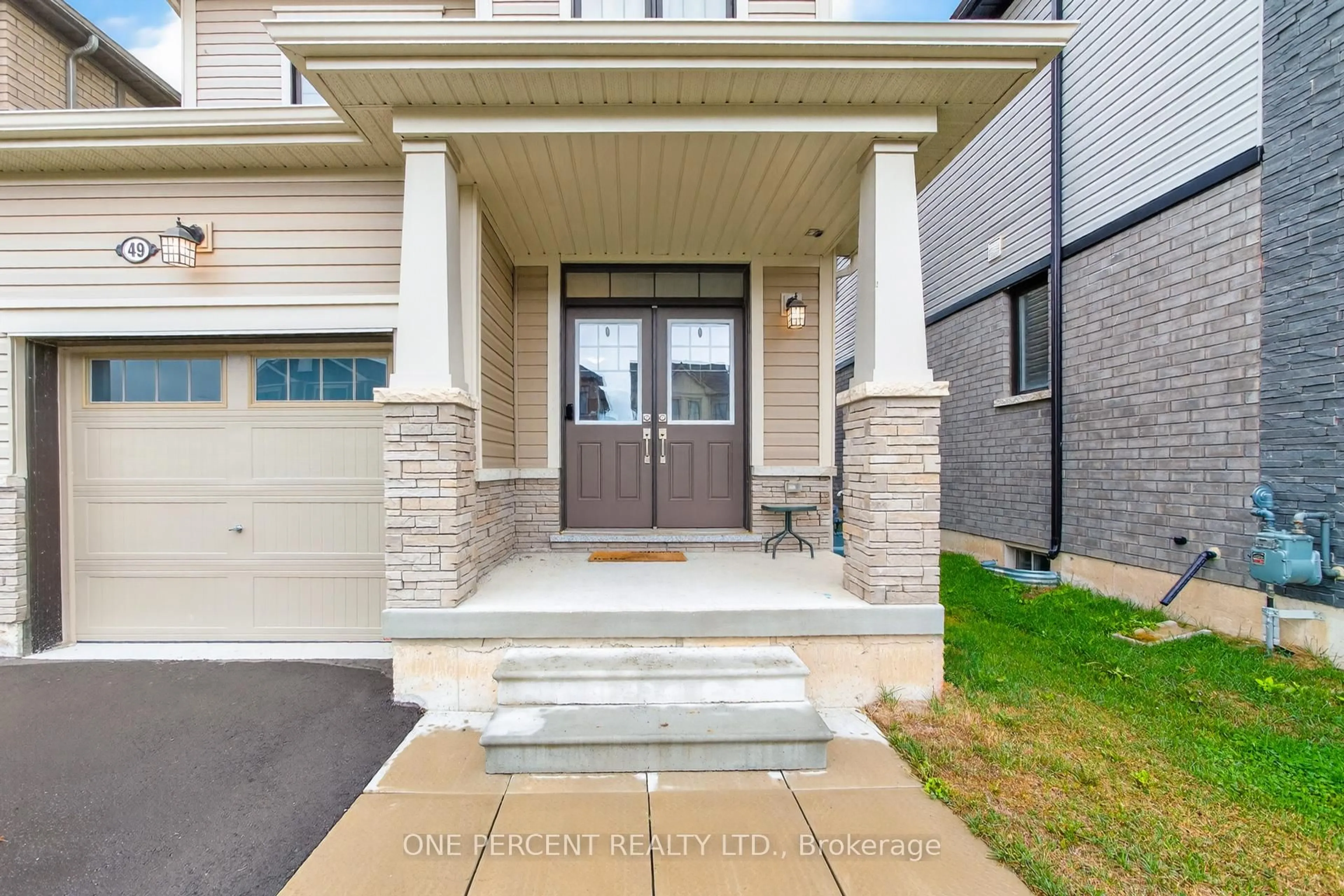 Unknown for 49 Sugar May Ave, Thorold Ontario L2V 0L3