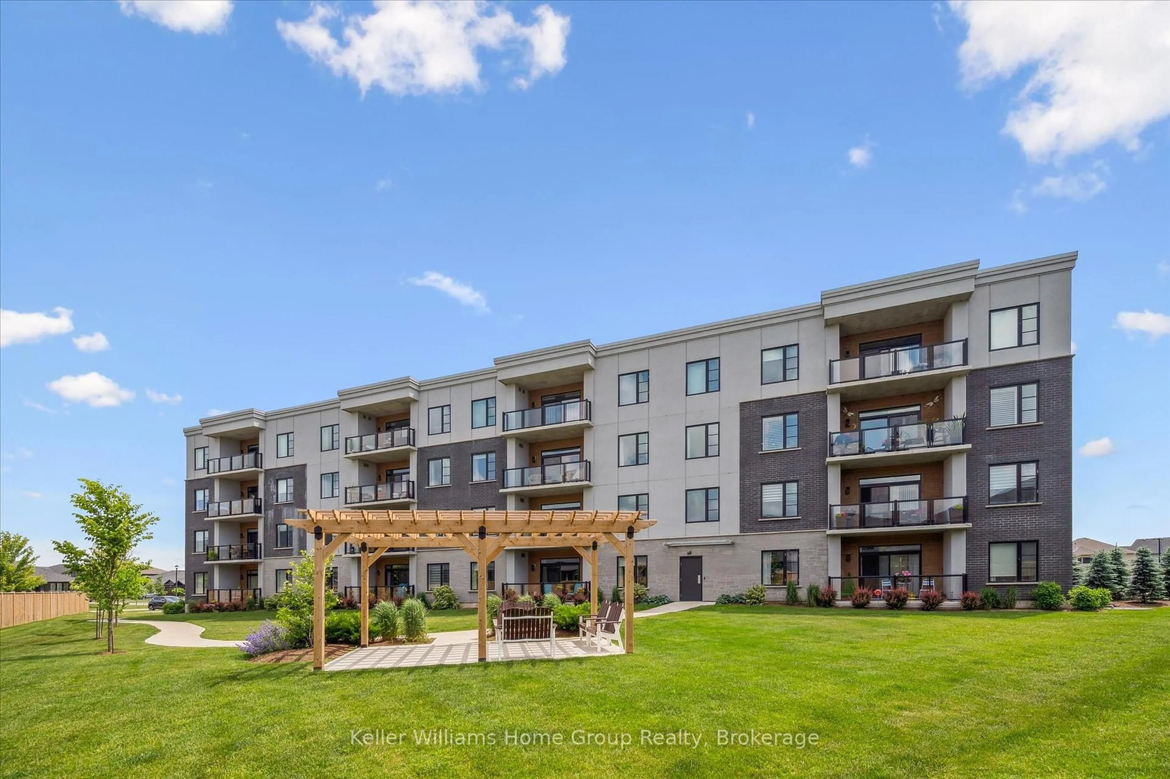 Patio, unknown for 99A Farley Rd #204, Centre Wellington Ontario N1M 0J9