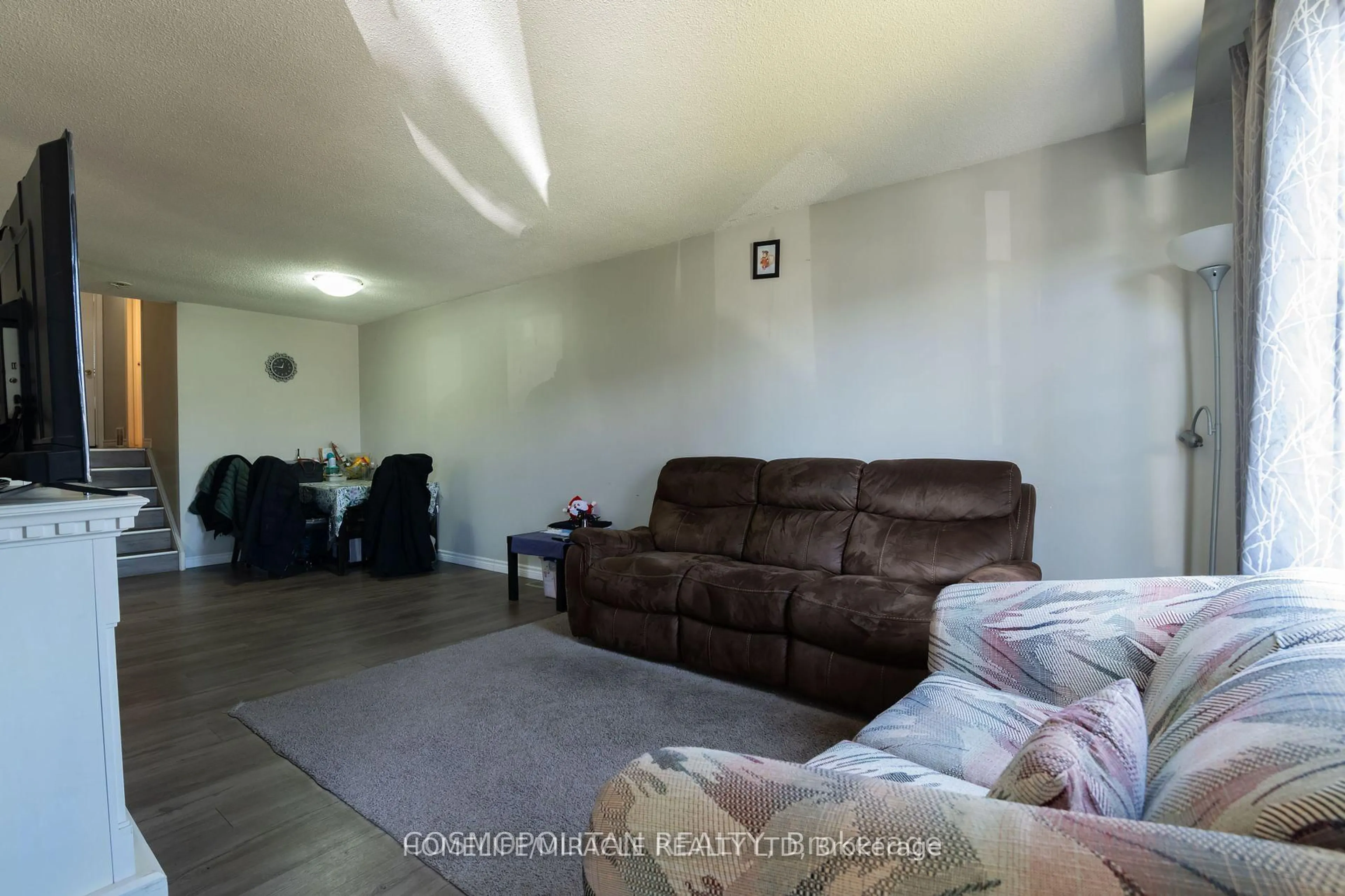 A pic of a room for 7 Mcdougall Dr, Thorold Ontario L2V 4C4