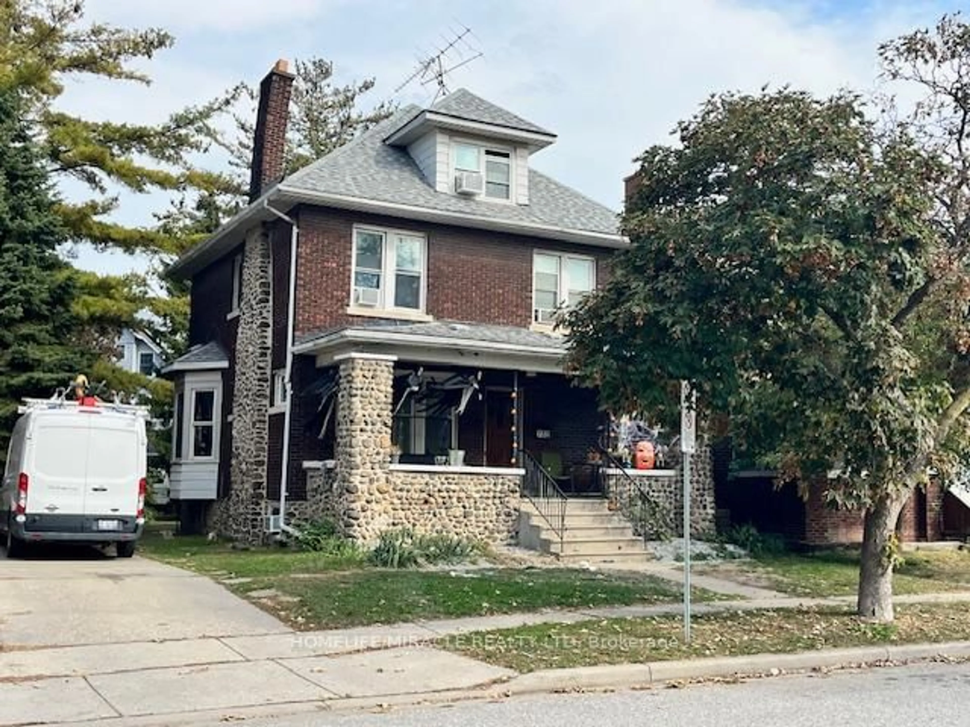 Home with brick exterior material, street for 732 Mill St, Windsor Ontario N9C 2S2