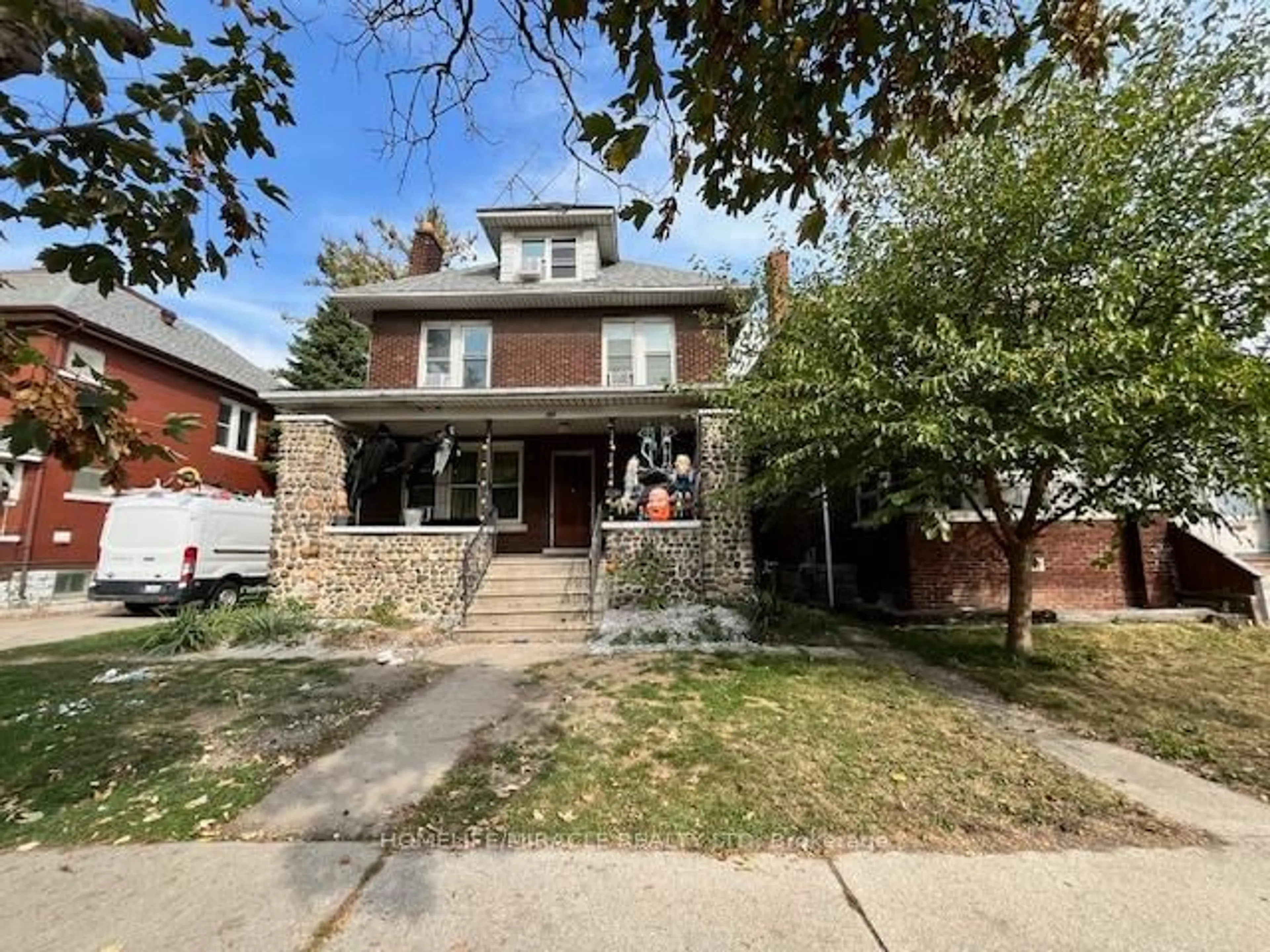 Home with brick exterior material, street for 732 Mill St, Windsor Ontario N9C 2S2