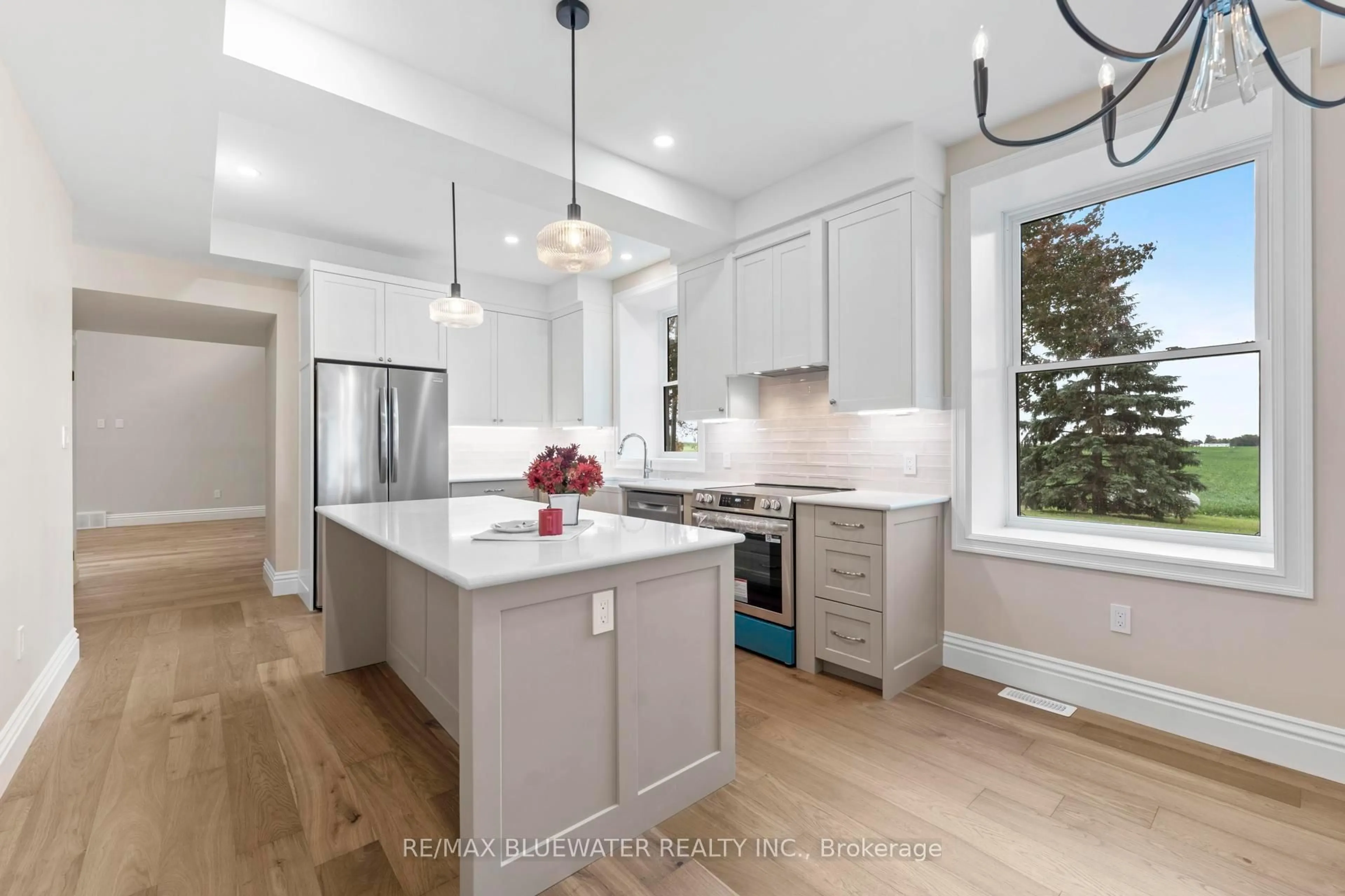 Open concept kitchen, unknown for 75184 Goshen Line, Bluewater Ontario N0M 2R0