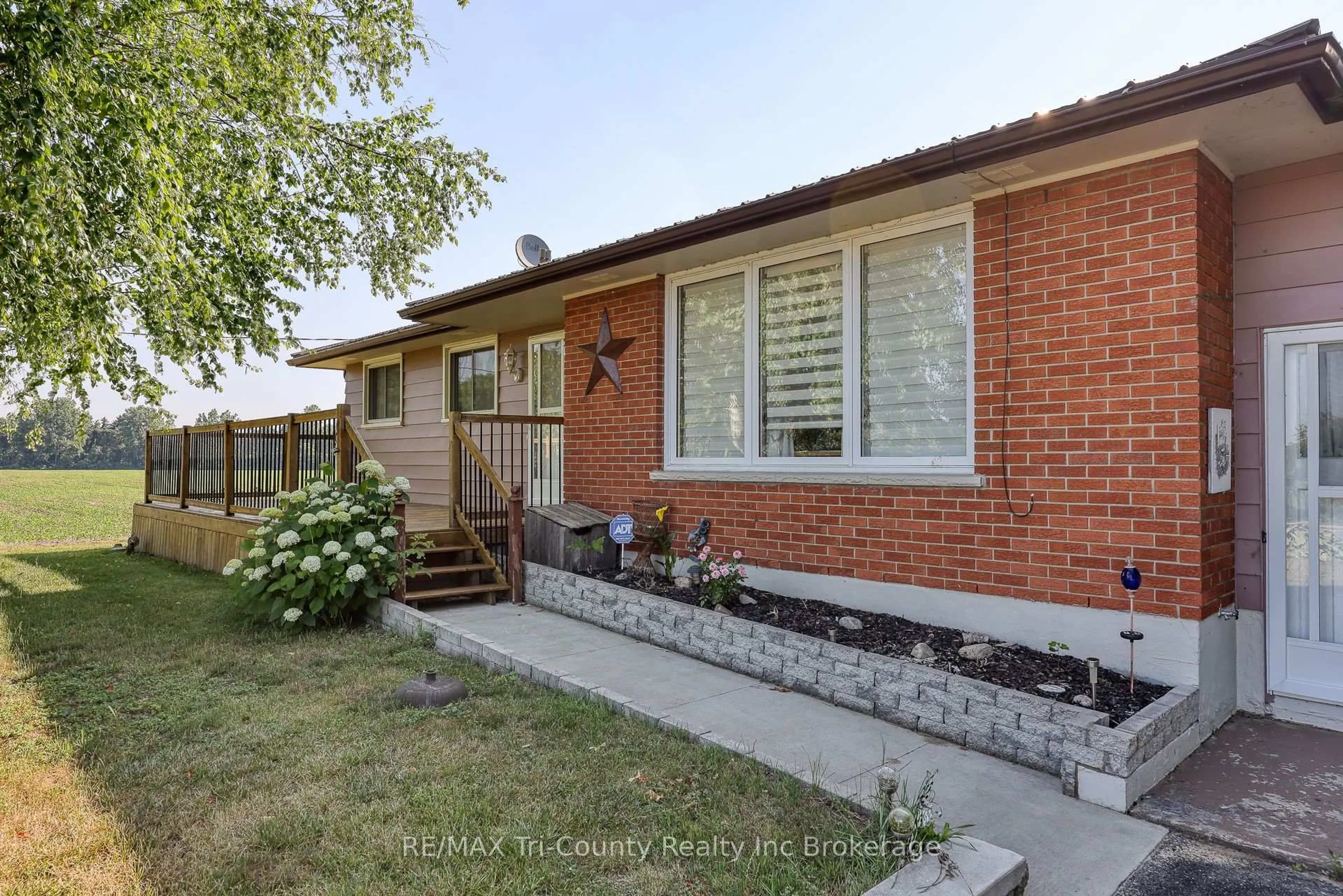 Home with brick exterior material, street for 630 5th Concession ENR Rd, Norfolk Ontario N0E 1C0