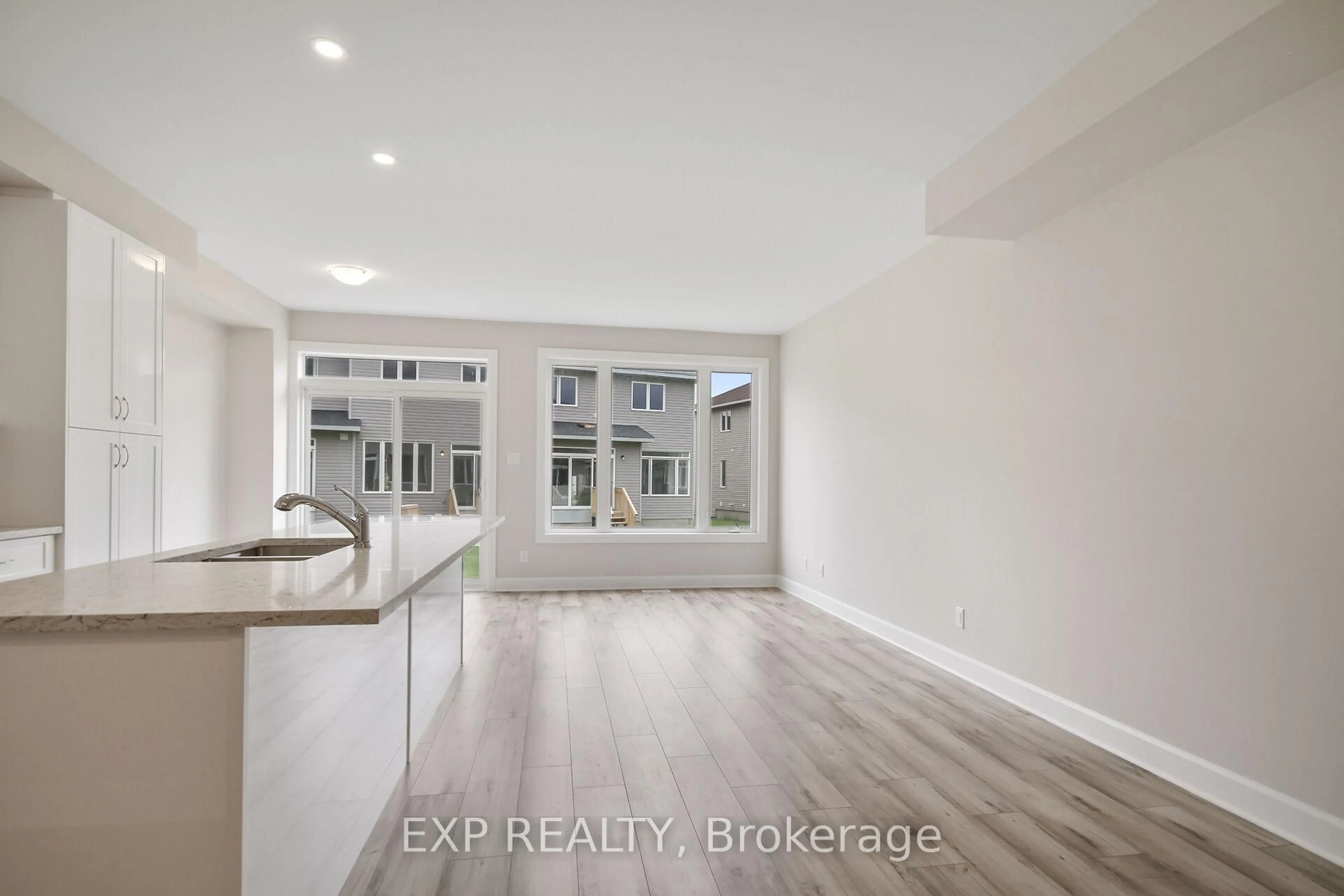 Open concept kitchen, unknown for 18 REYNOLDS Ave, Carleton Place Ontario K7C 0C4
