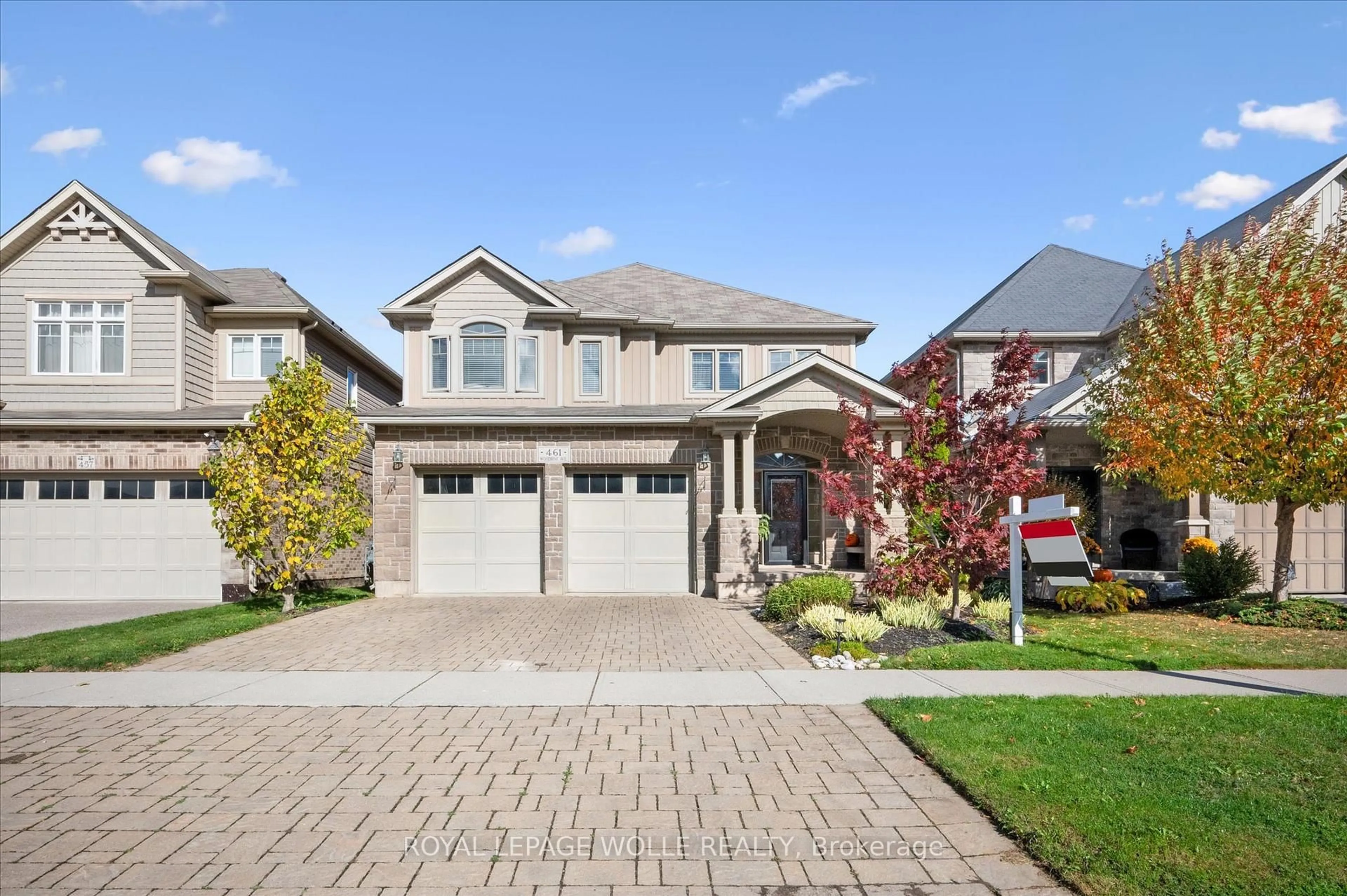 Home with brick exterior material, street for 461 Woodbine Ave, Kitchener Ontario N2R 0A6