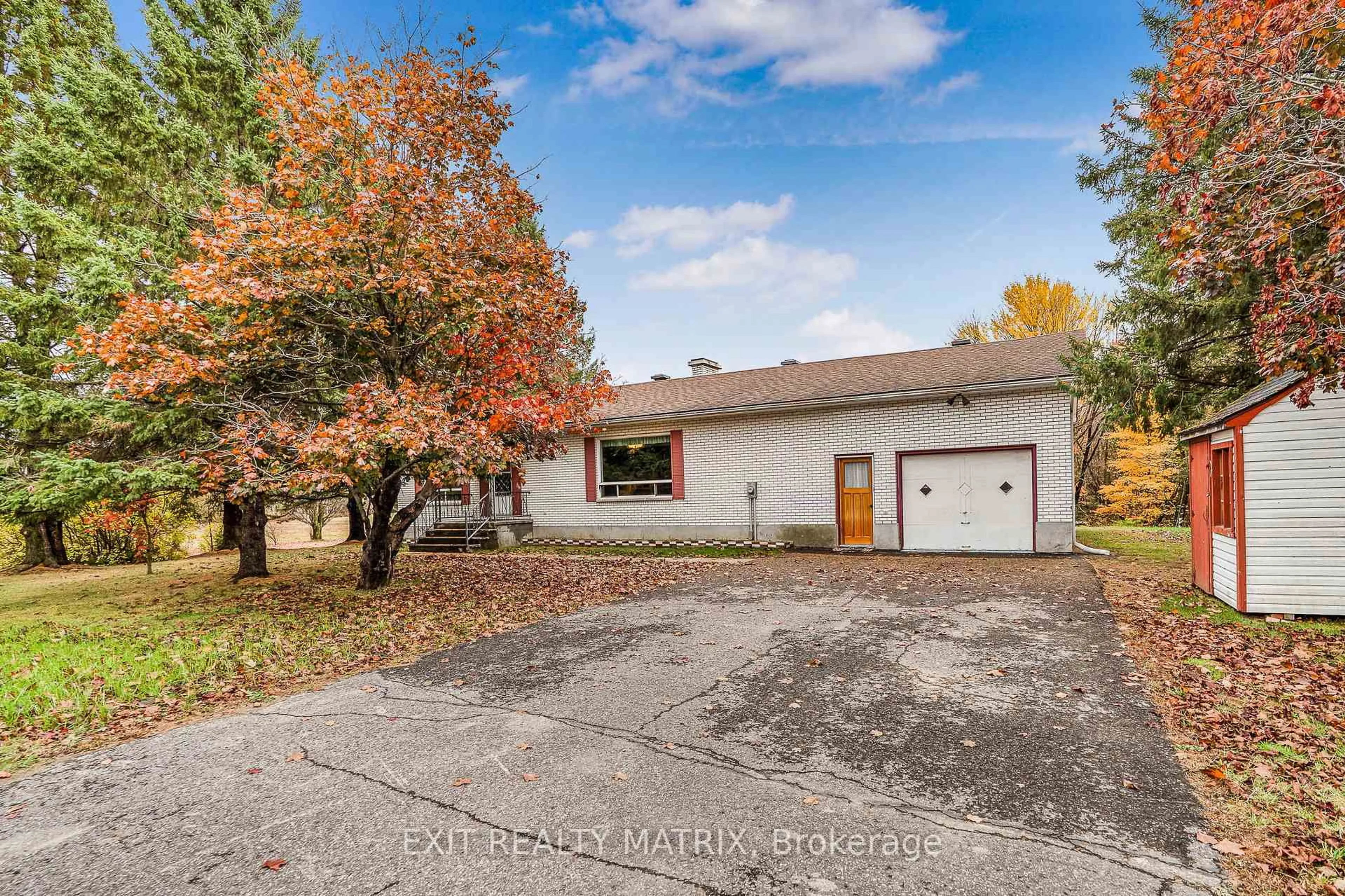 A pic from outside/outdoor area/front of a property/back of a property/a pic from drone, unknown for 5079 County Rd 17 Rd, Alfred and Plantagenet Ontario K0B 1A0