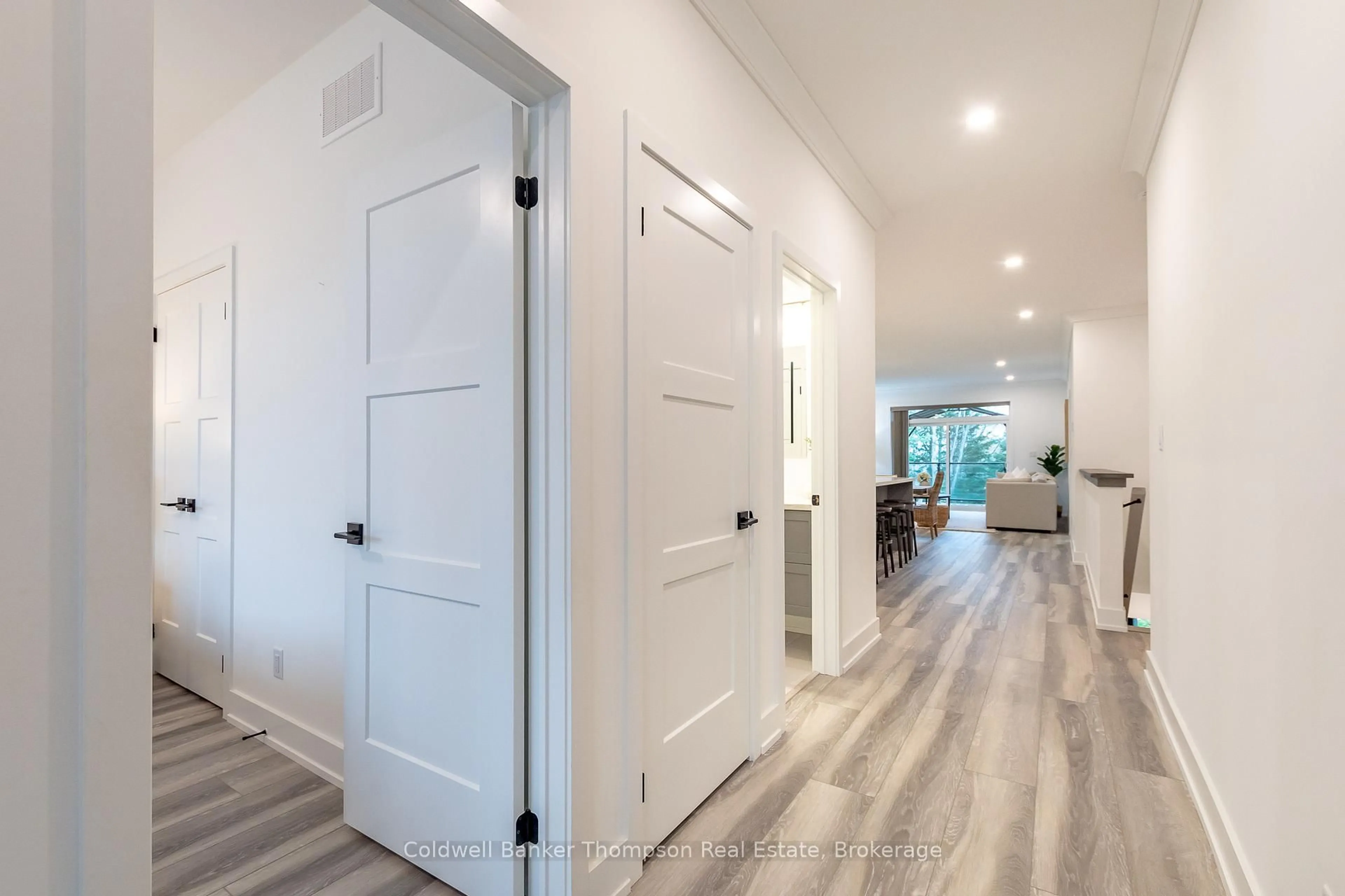 Indoor entryway for 37 Jack St, Huntsville Ontario P1H 0G4