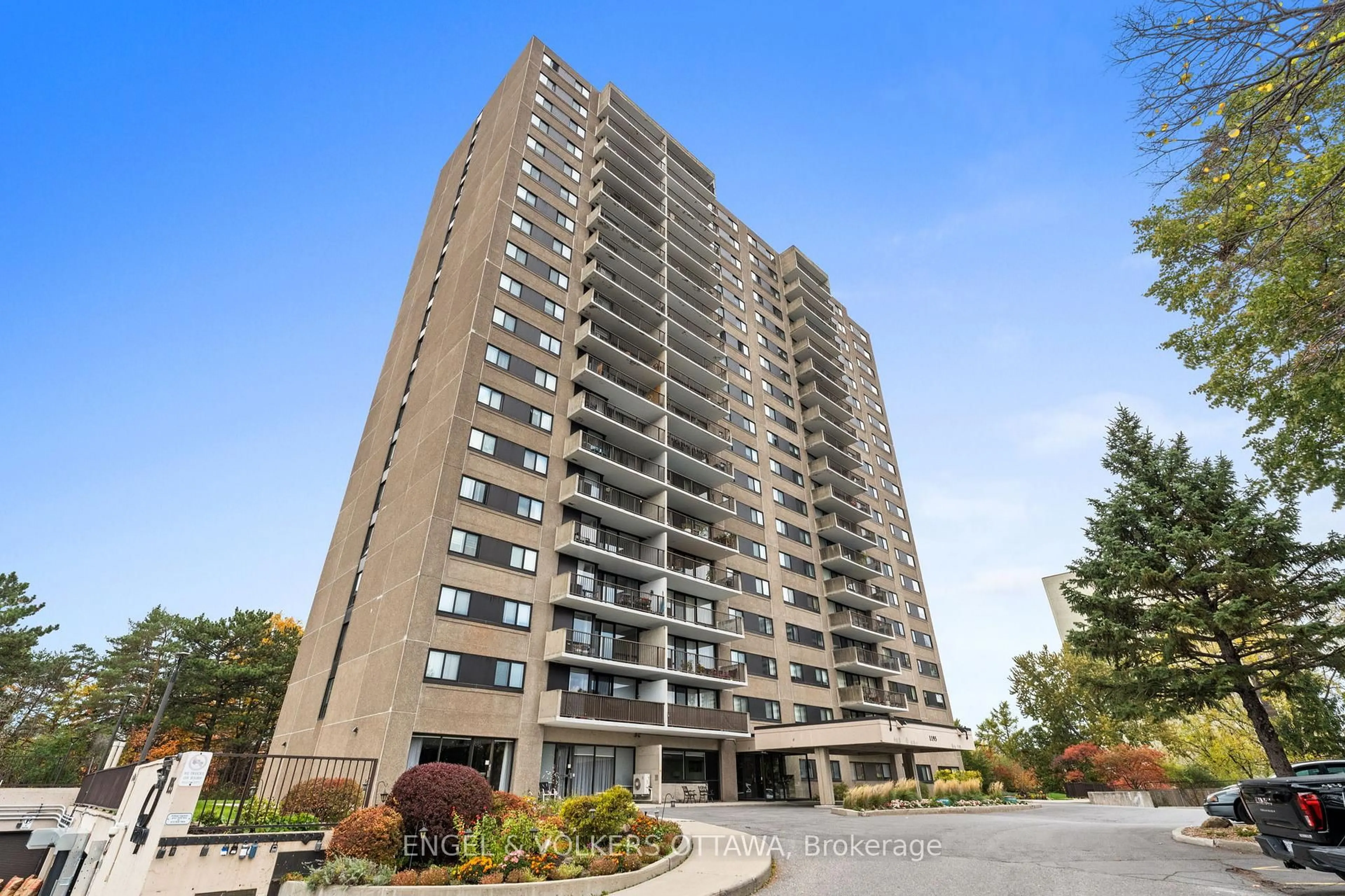 Unknown for 1195 Richmond Rd #1007, Ottawa Ontario K2B 8E4