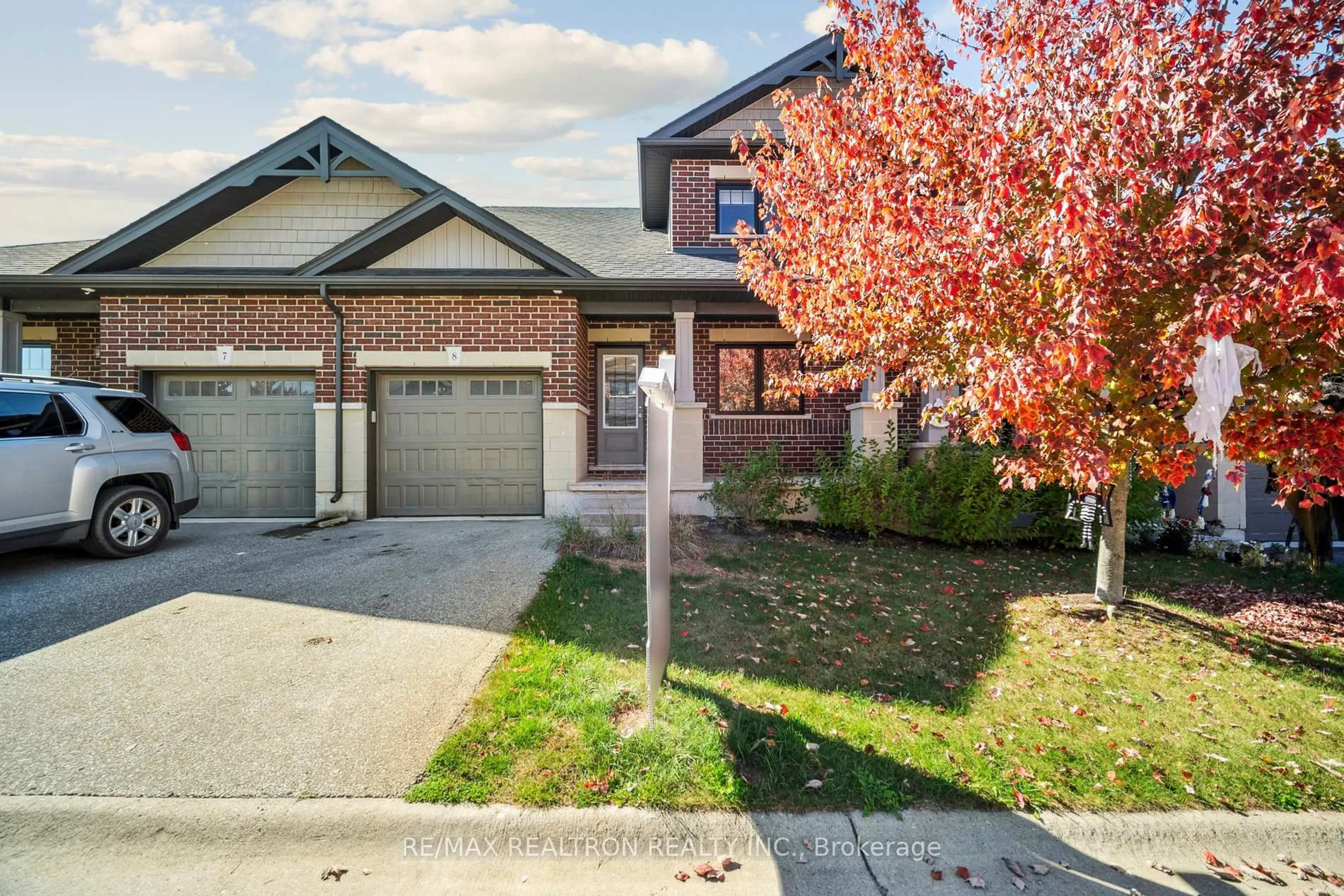 Home with brick exterior material, street for 1 Chamberlain Ave #8, Ingersoll Ontario N5C 0A3