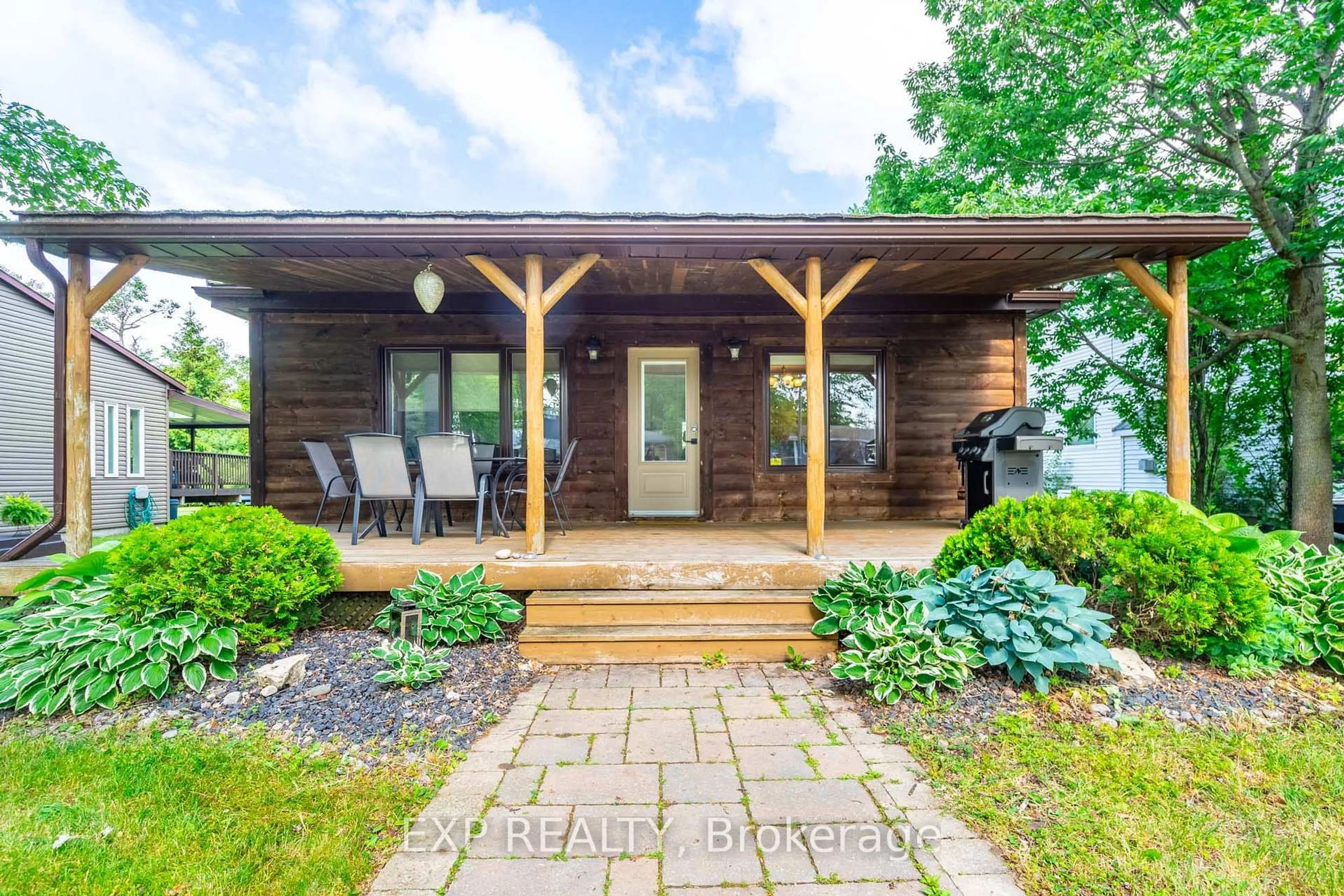 Unknown for 15 Park Lane Cres, Norfolk Ontario N0E 1T0