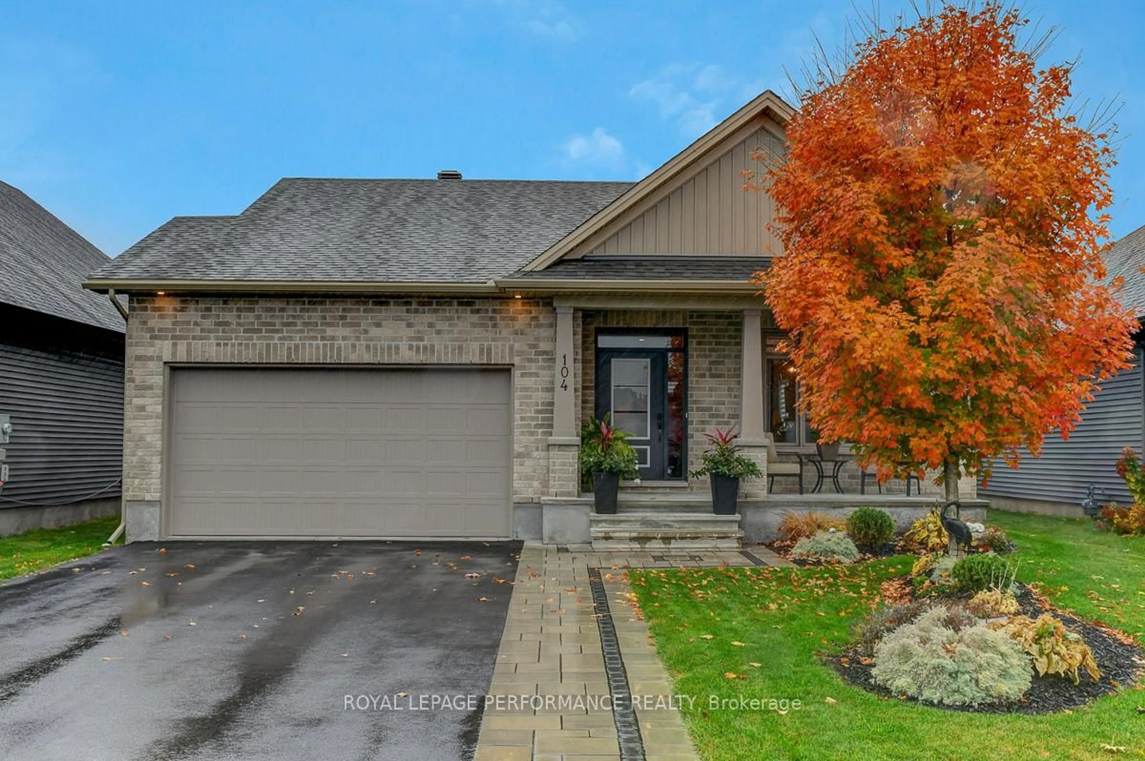Home with brick exterior material, street for 104 York Crossing, Russell Ontario K4R 1C5