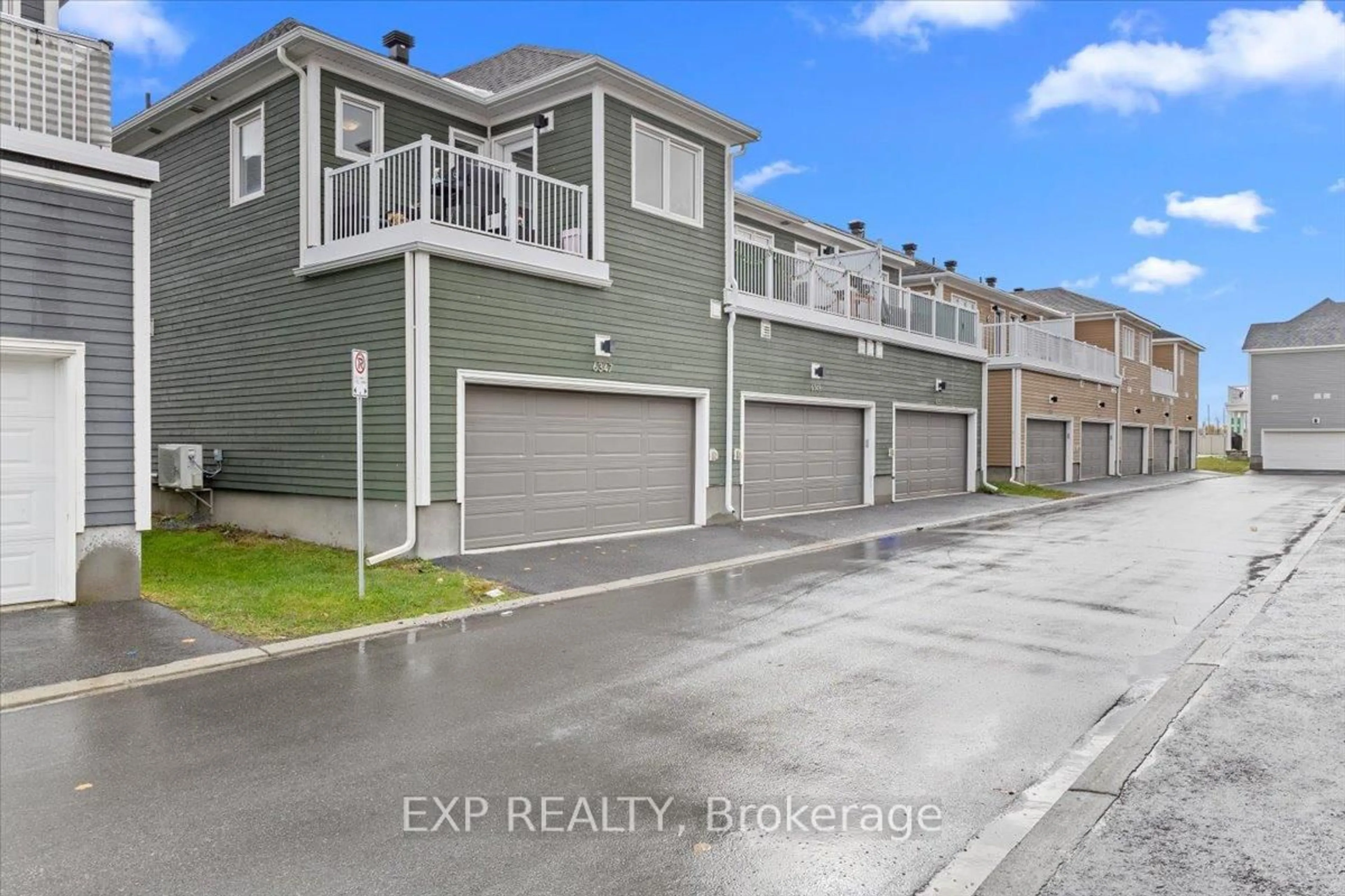 A pic from outside/outdoor area/front of a property/back of a property/a pic from drone, street for 6347 PERTH St, Richmond Ontario K0A 2Z0