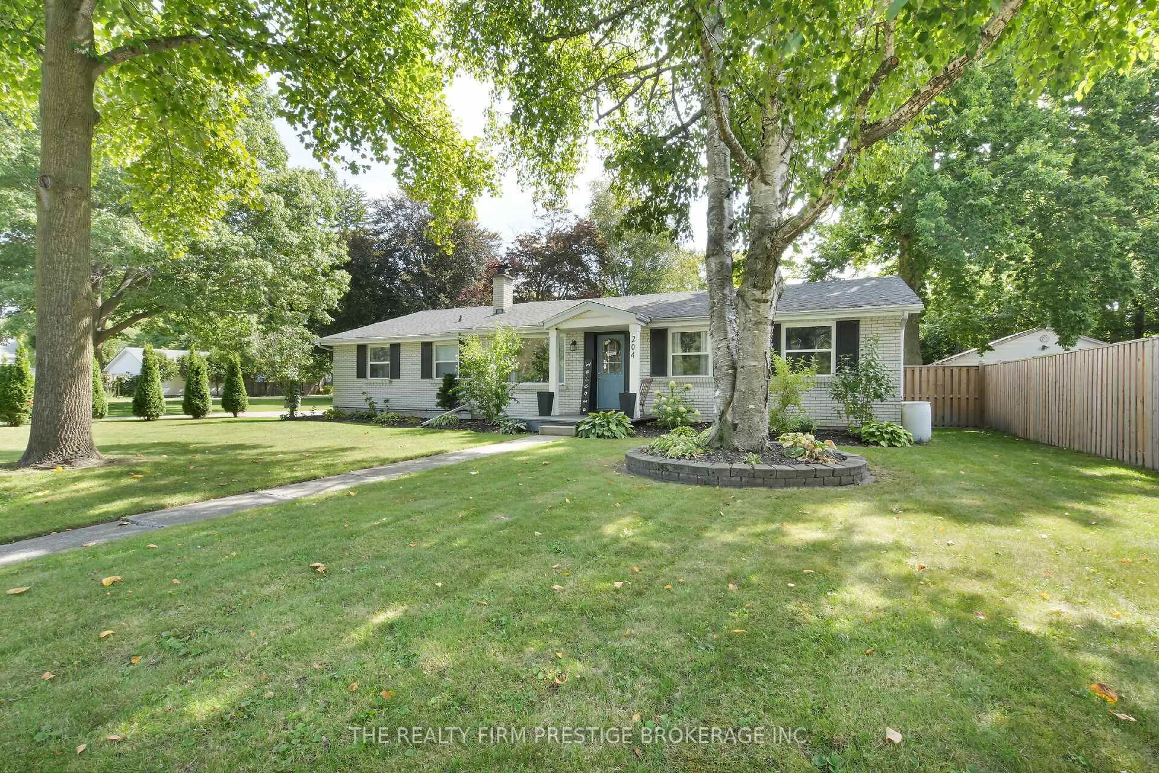 Unknown for 204 Main St, West Elgin Ontario N0L 2P0