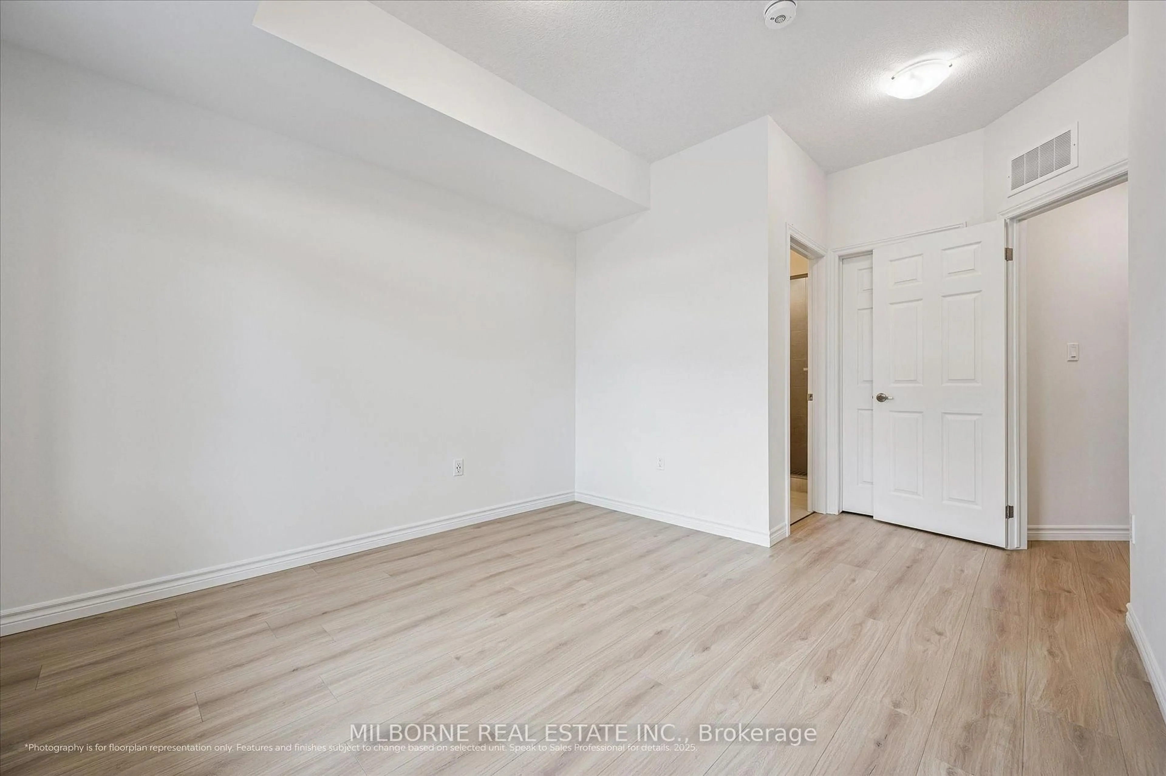 A pic of a room for 50 Thatcher Dr, Guelph Ontario N1L 1B3