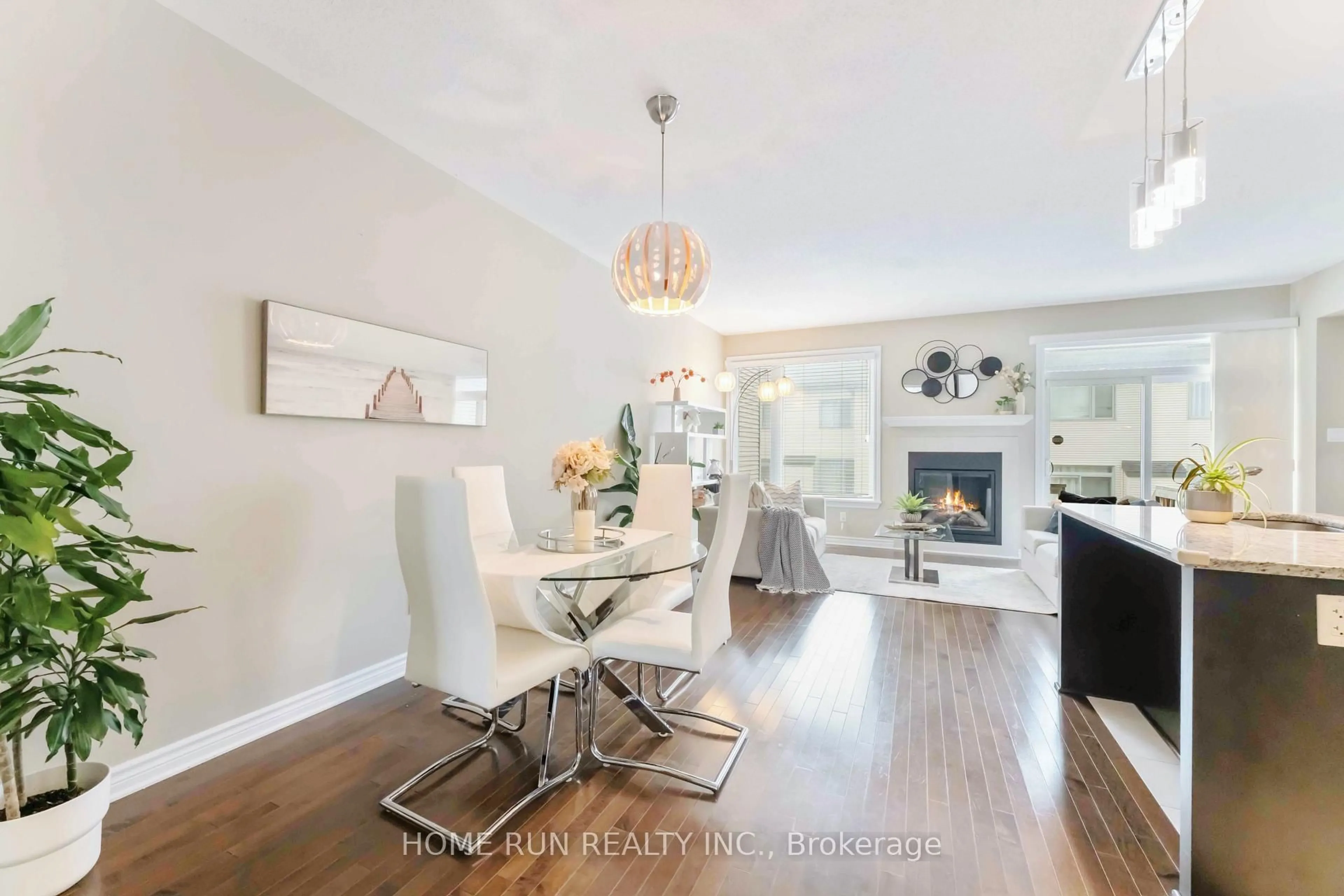 Dining room, wood/laminate floor for 120 Popplewell Cres, Ottawa Ontario K2J 5R3