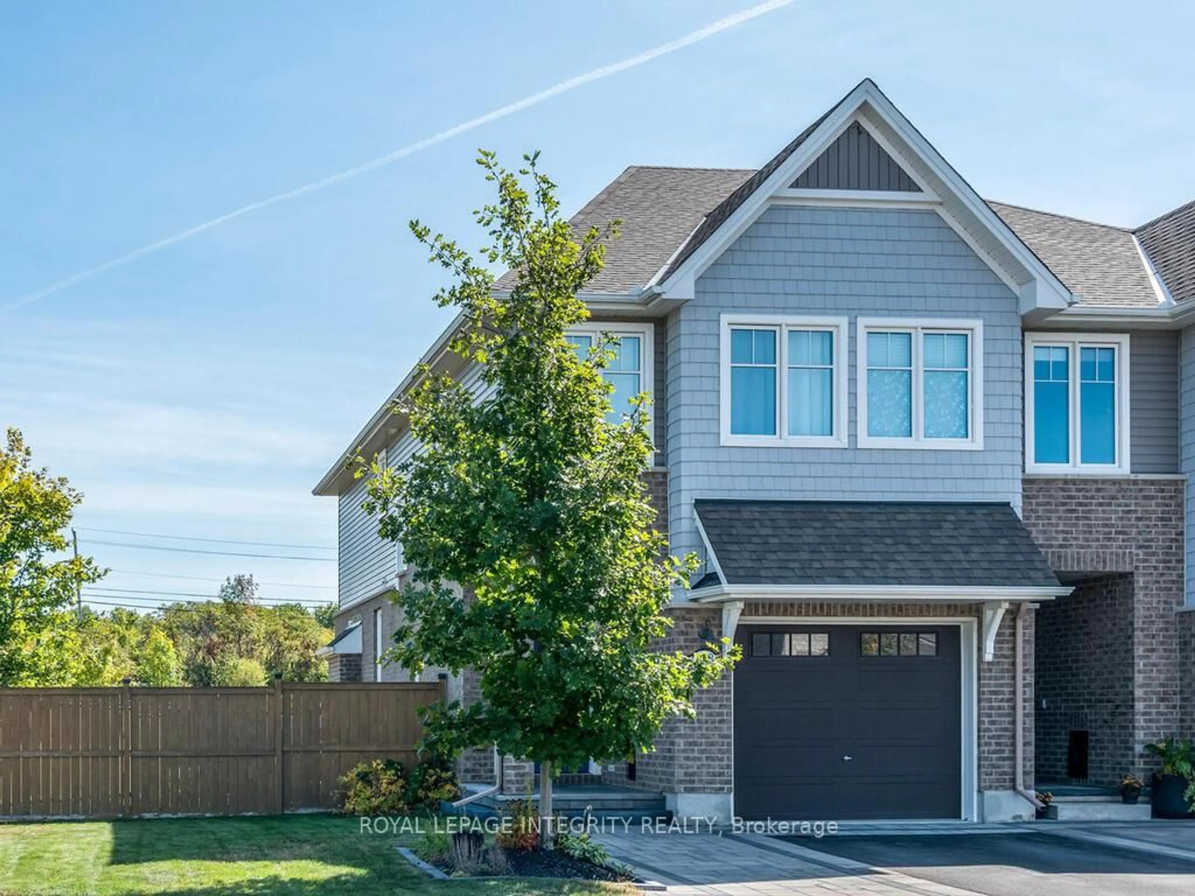 Home with brick exterior material, street for 633 Cartographe St, Ottawa Ontario K4A 1B6