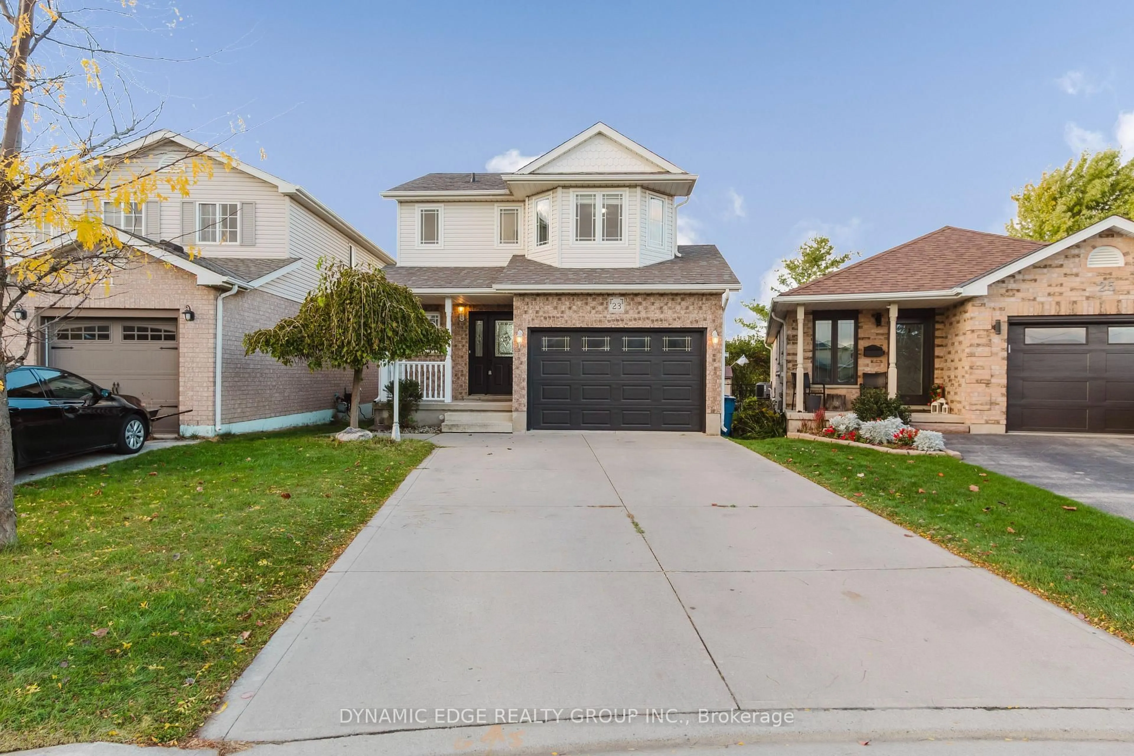 Home with vinyl exterior material, street for 23 Bronwyn Pl, Guelph Ontario N1K 1X1