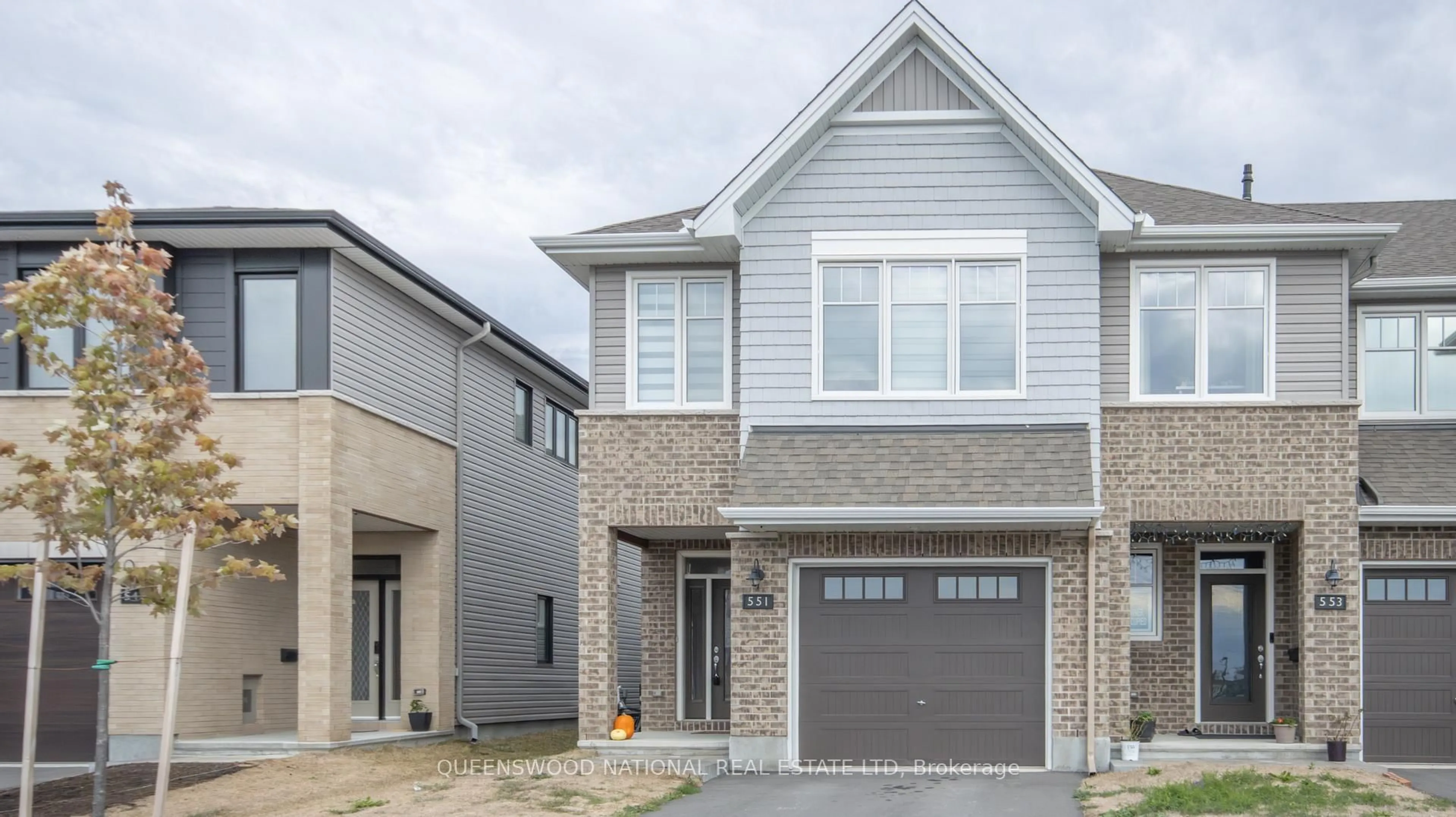 Home with brick exterior material, street for 551 Cardamom Terr, Stittsville Ontario K2S 2Y1