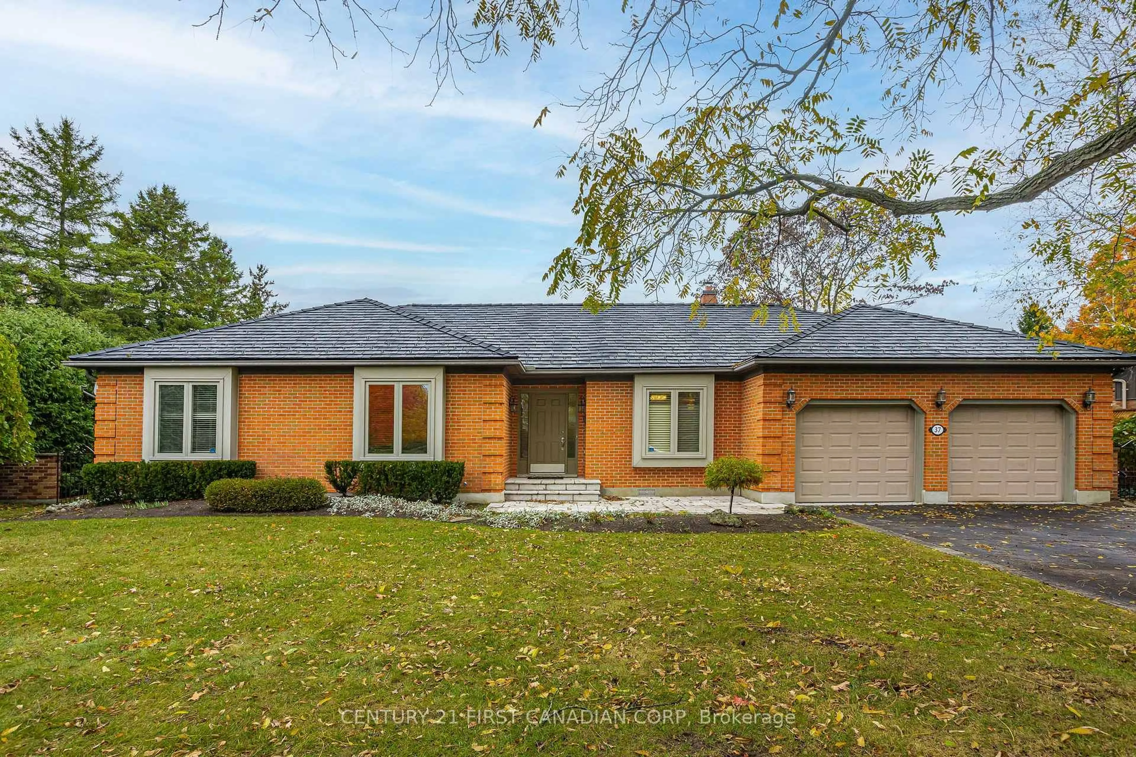 Home with brick exterior material, street for 37 Outer Dr, London South Ontario N6P 1E1