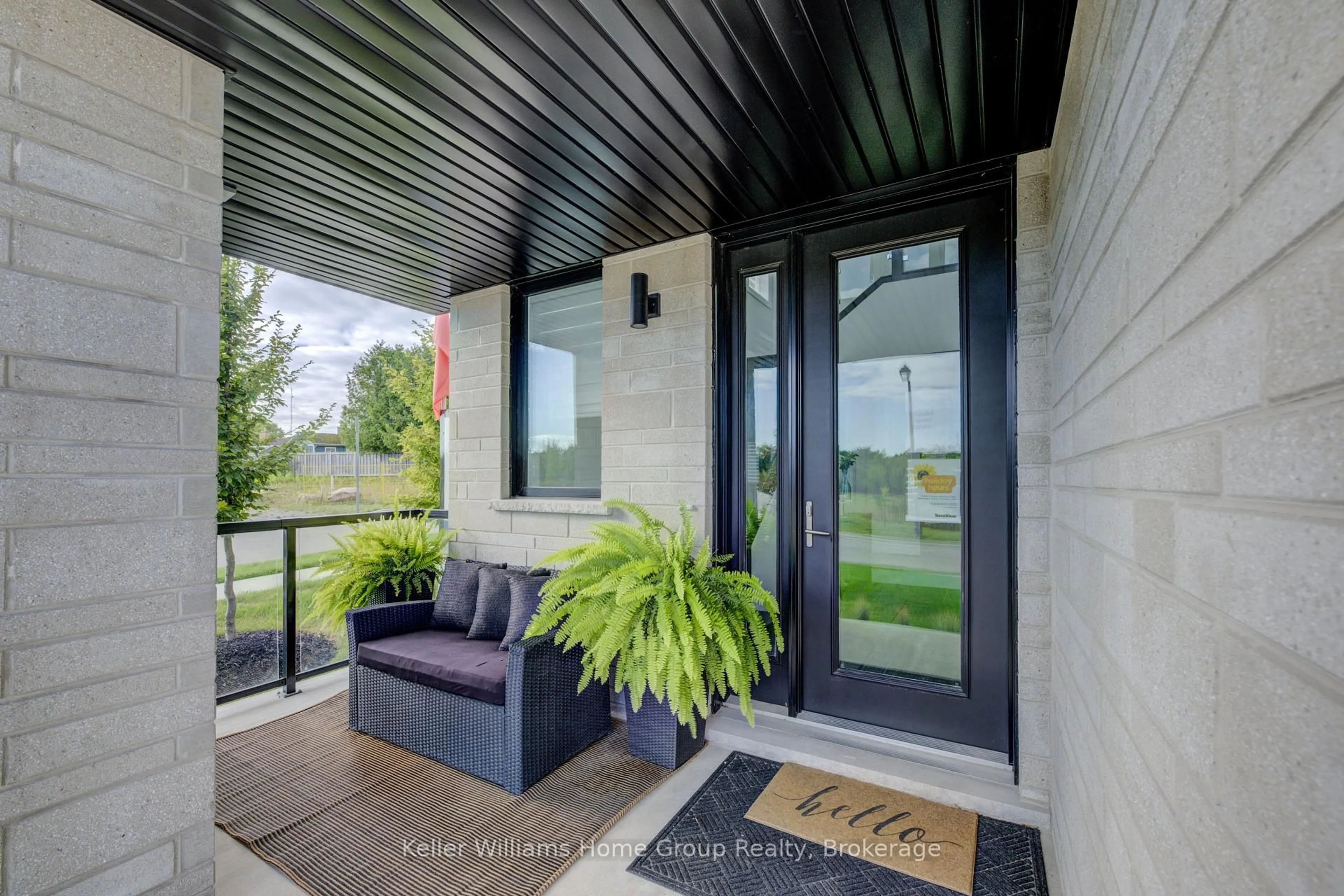 Indoor entryway for 2 Nicholas Way, Guelph Ontario N1E 0T1