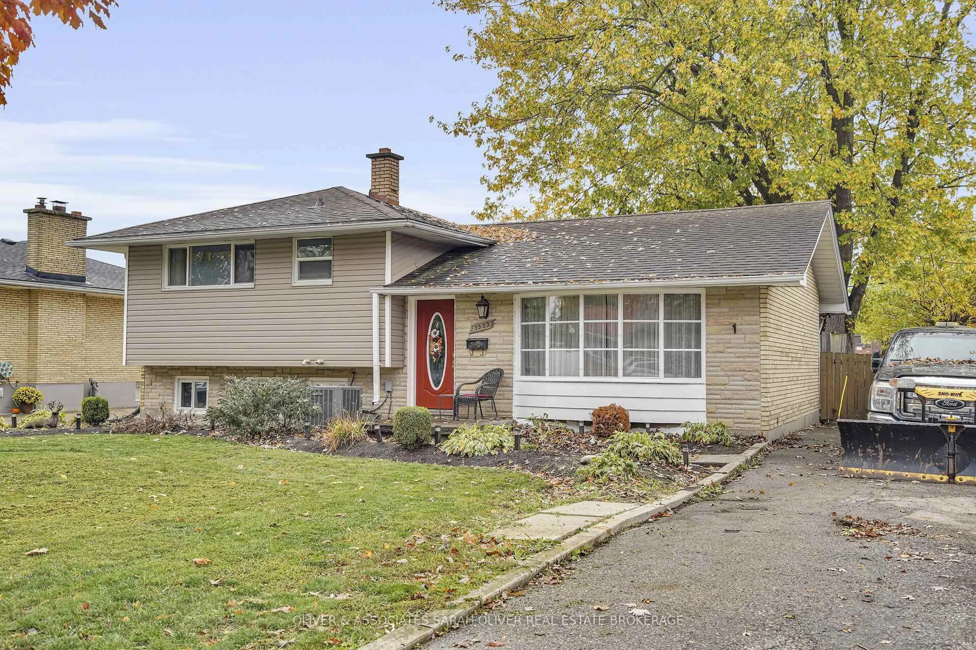 Home with brick exterior material, street for 1502 Perth Ave, London East Ontario N5V 2M5