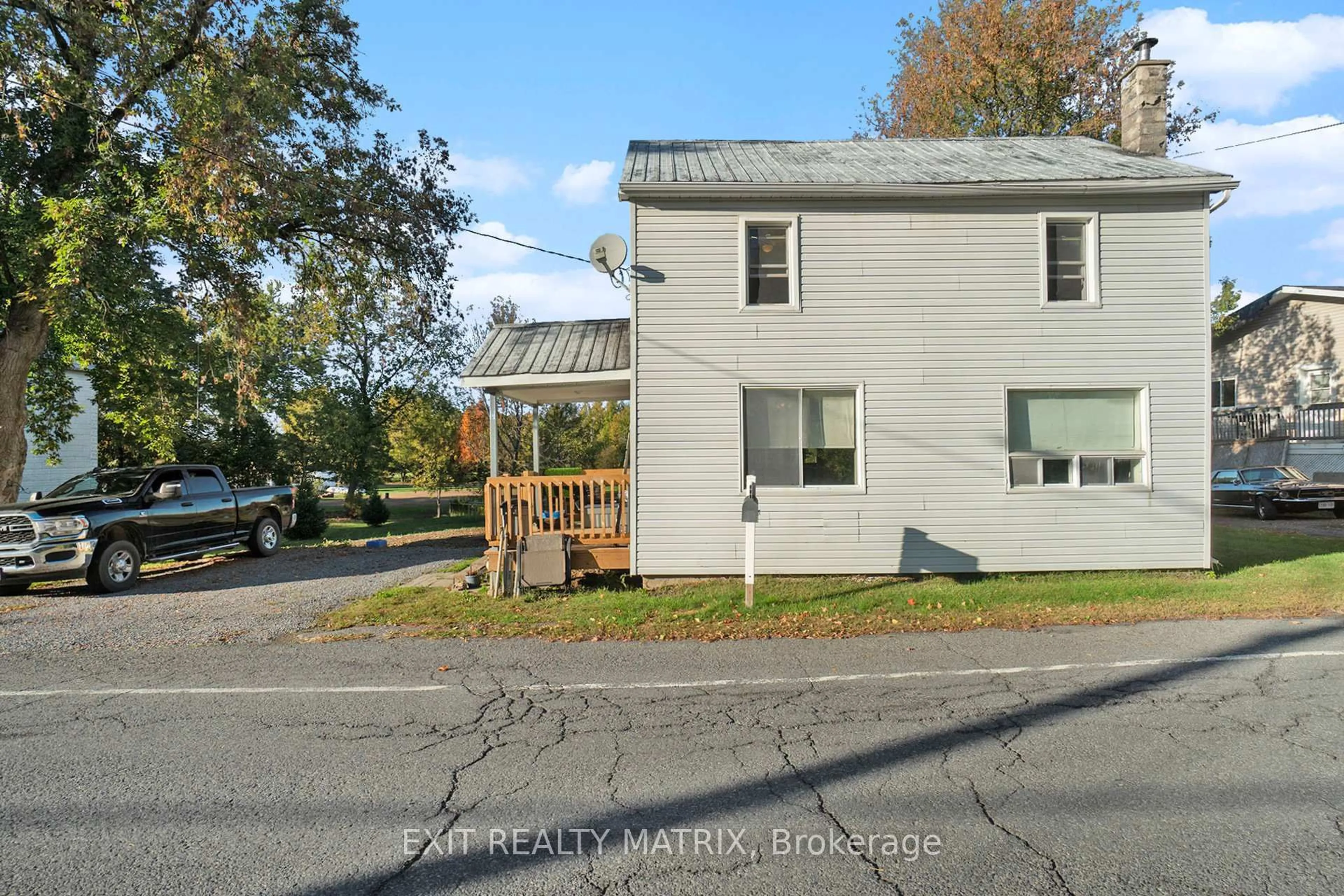 A pic from outside/outdoor area/front of a property/back of a property/a pic from drone, street for 3973 County 16 Rd, The Nation Ontario K0B 1G0
