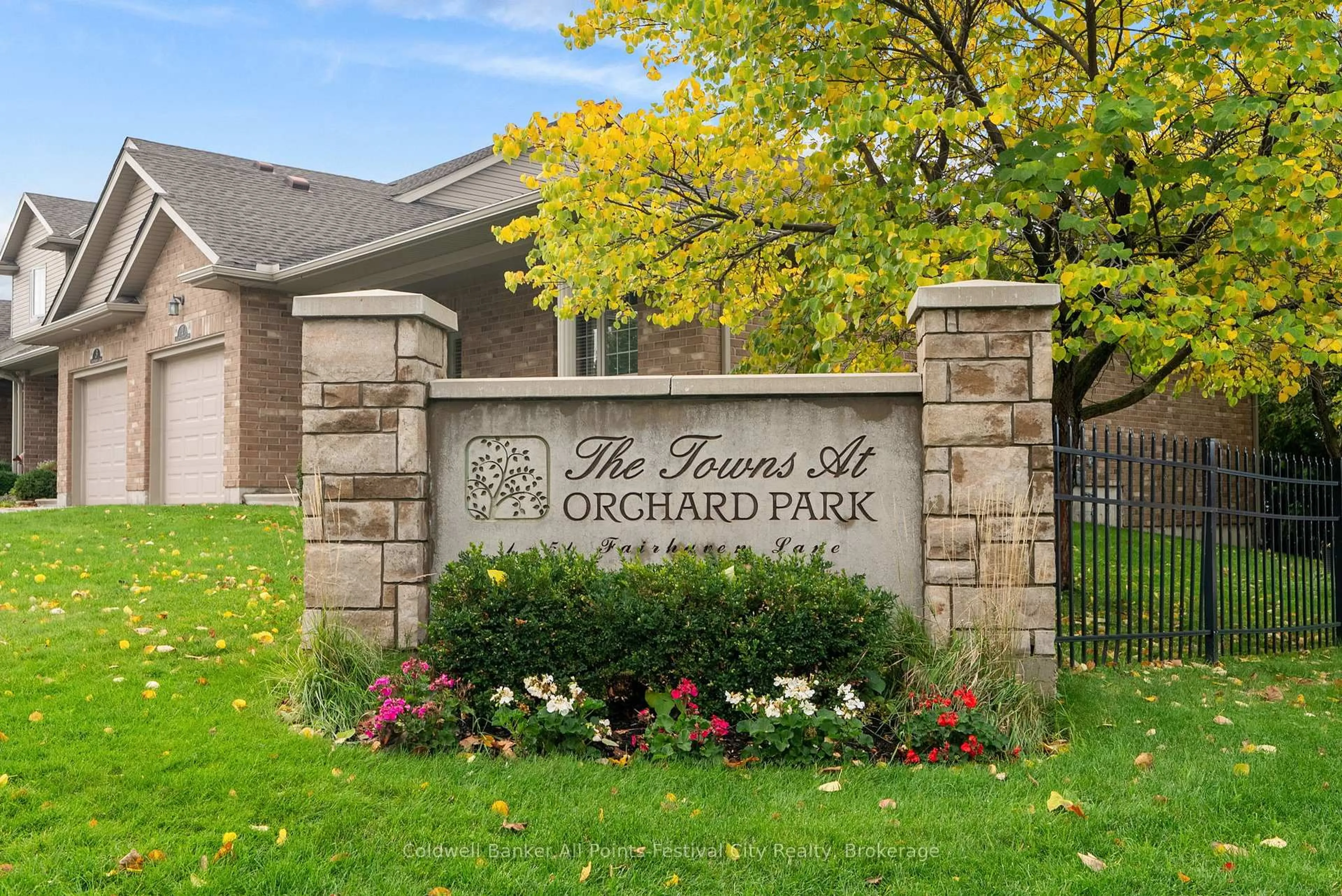 Indoor foyer for 48 Fairhaven Lane #38, Goderich Ontario N7A 0A5