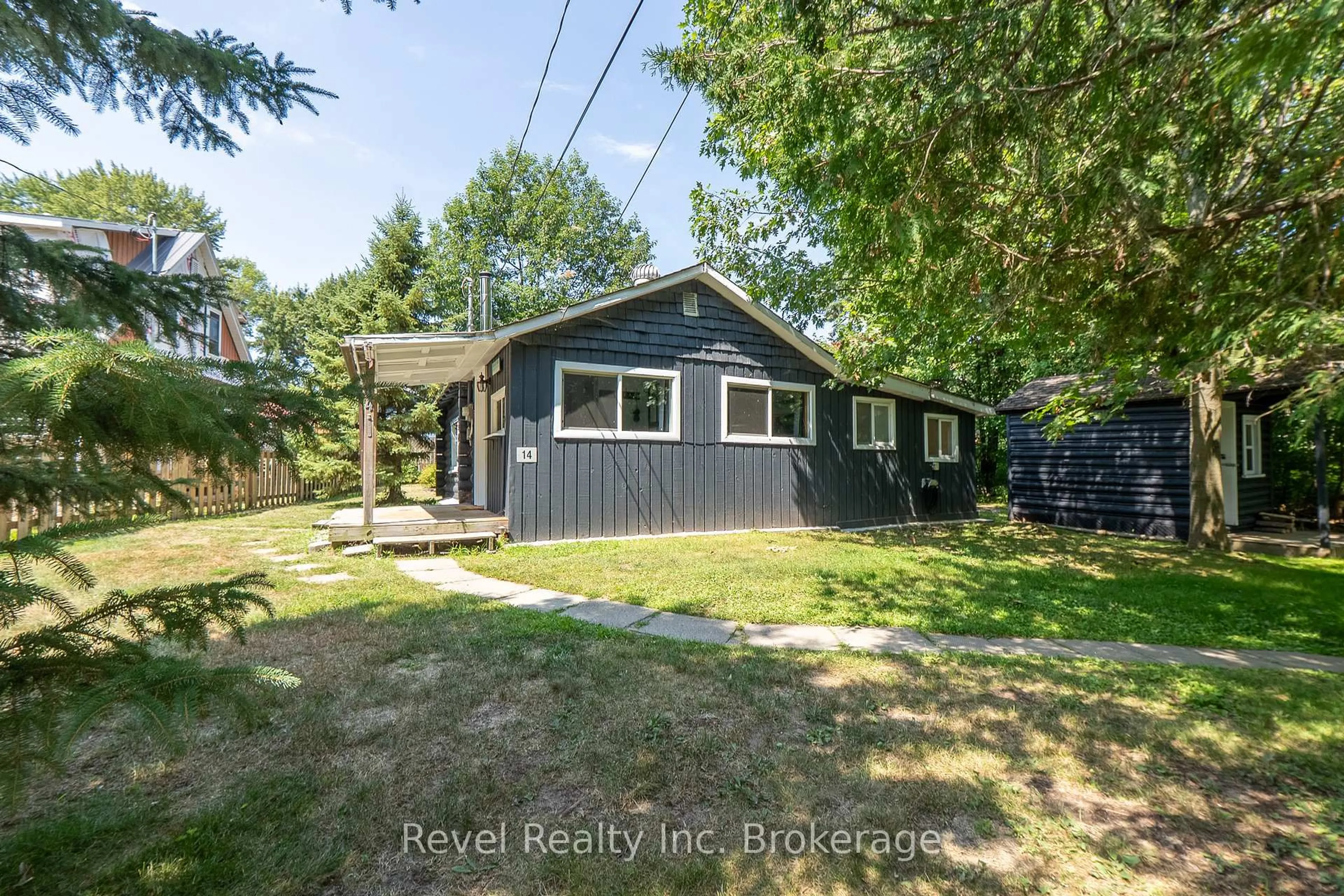 Unknown for 14 Mowat Cres, North Bay Ontario P1A 1R5